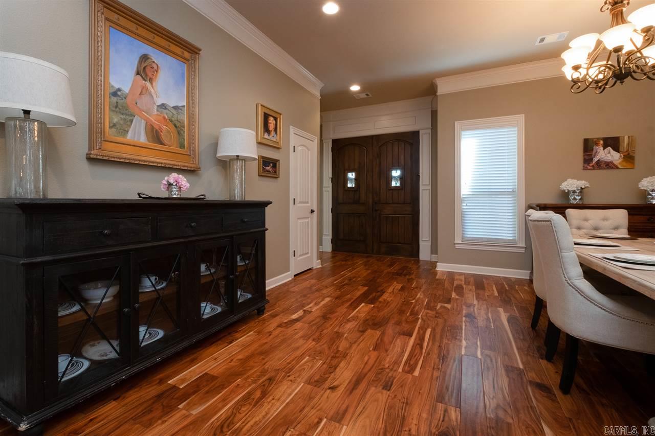 CHENAL VALLEY "TOURNAY CIRCLE" - Residential