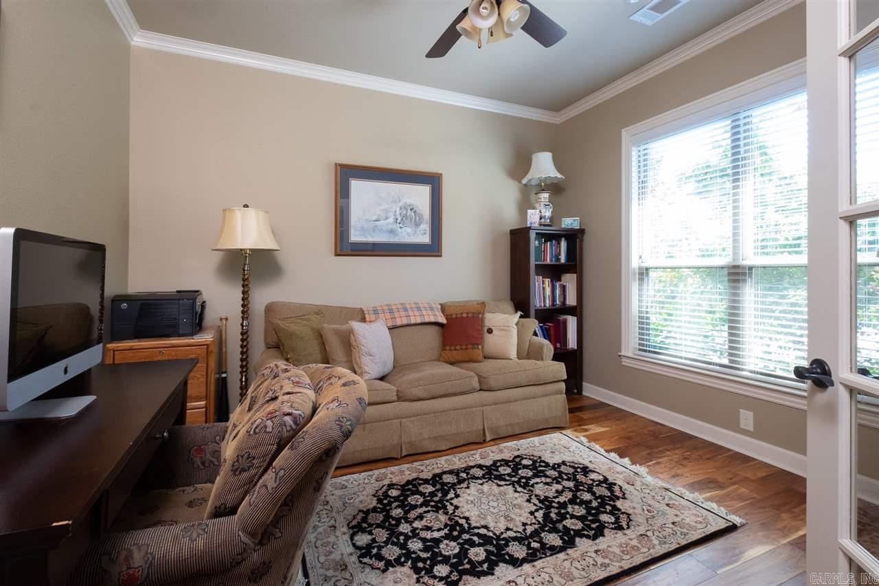 CHENAL VALLEY "TOURNAY CIRCLE" - Residential