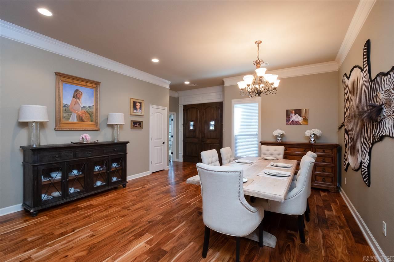 CHENAL VALLEY "TOURNAY CIRCLE" - Residential