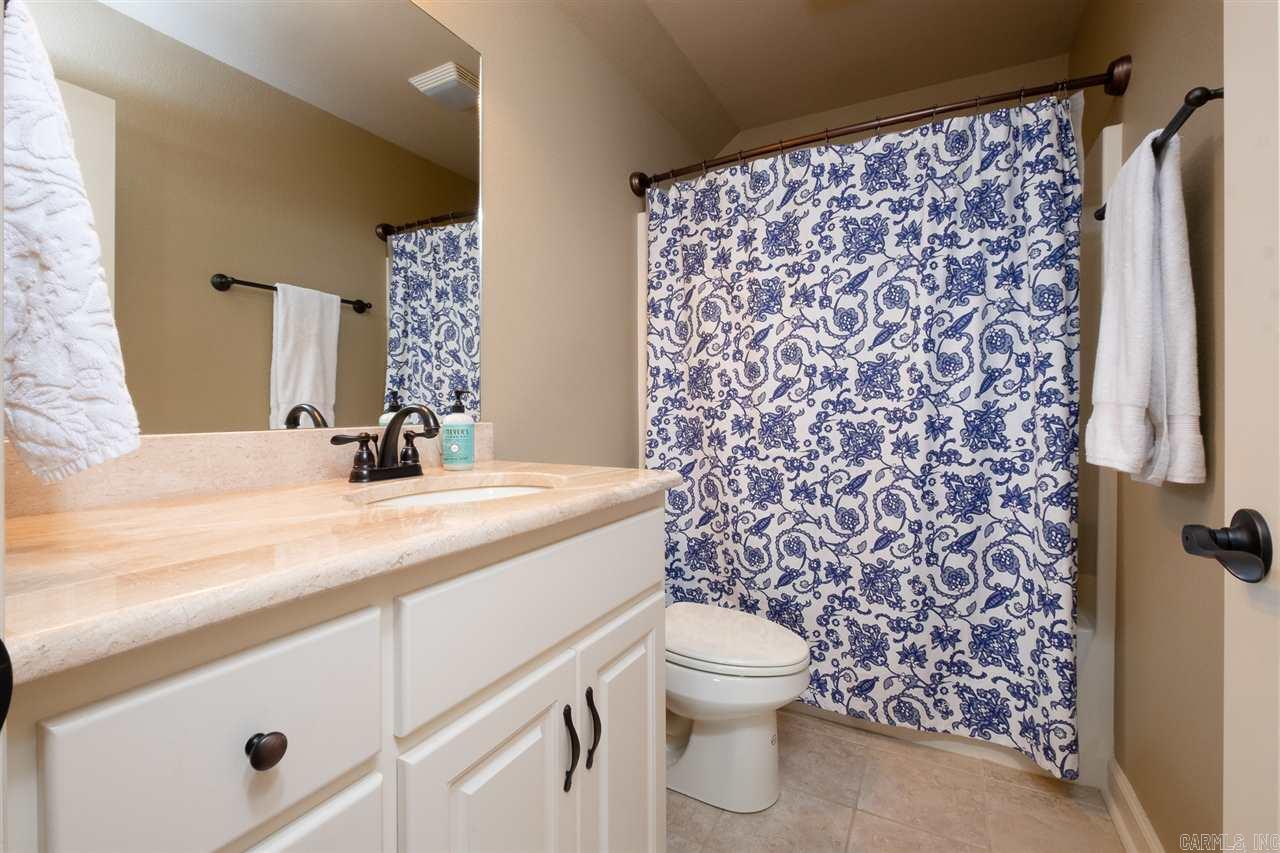 CHENAL VALLEY "TOURNAY CIRCLE" - Residential