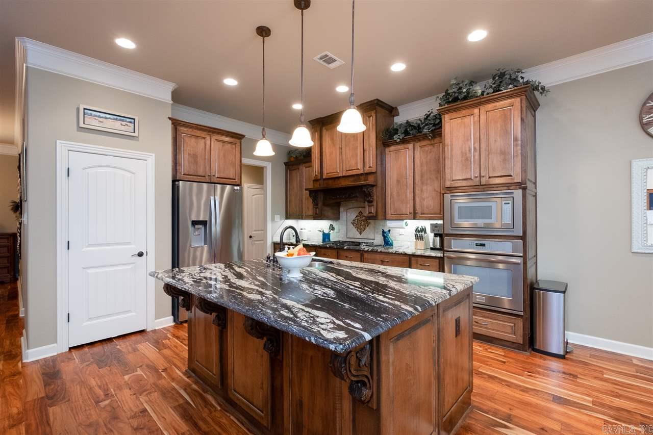 CHENAL VALLEY "TOURNAY CIRCLE" - Residential