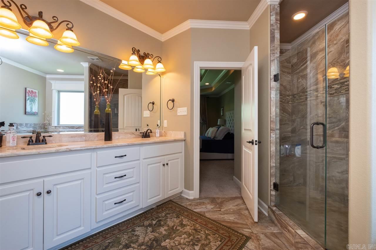 CHENAL VALLEY "TOURNAY CIRCLE" - Residential