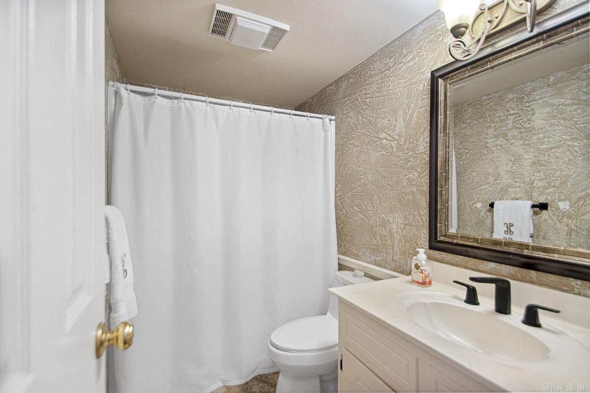 PARKWAY PLACE - Residential