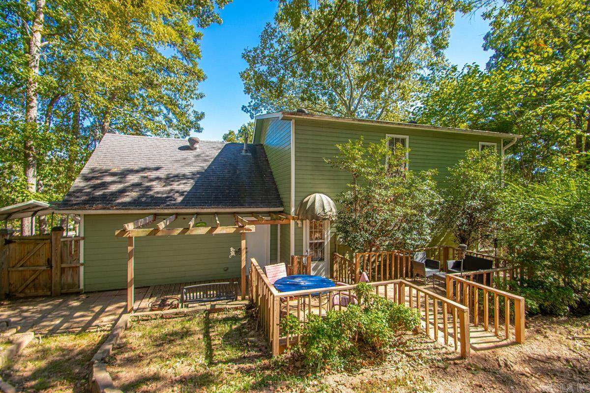 PARKWAY PLACE - Residential