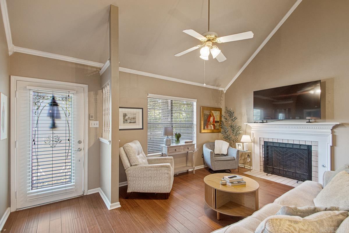 PARKWAY PLACE - Residential