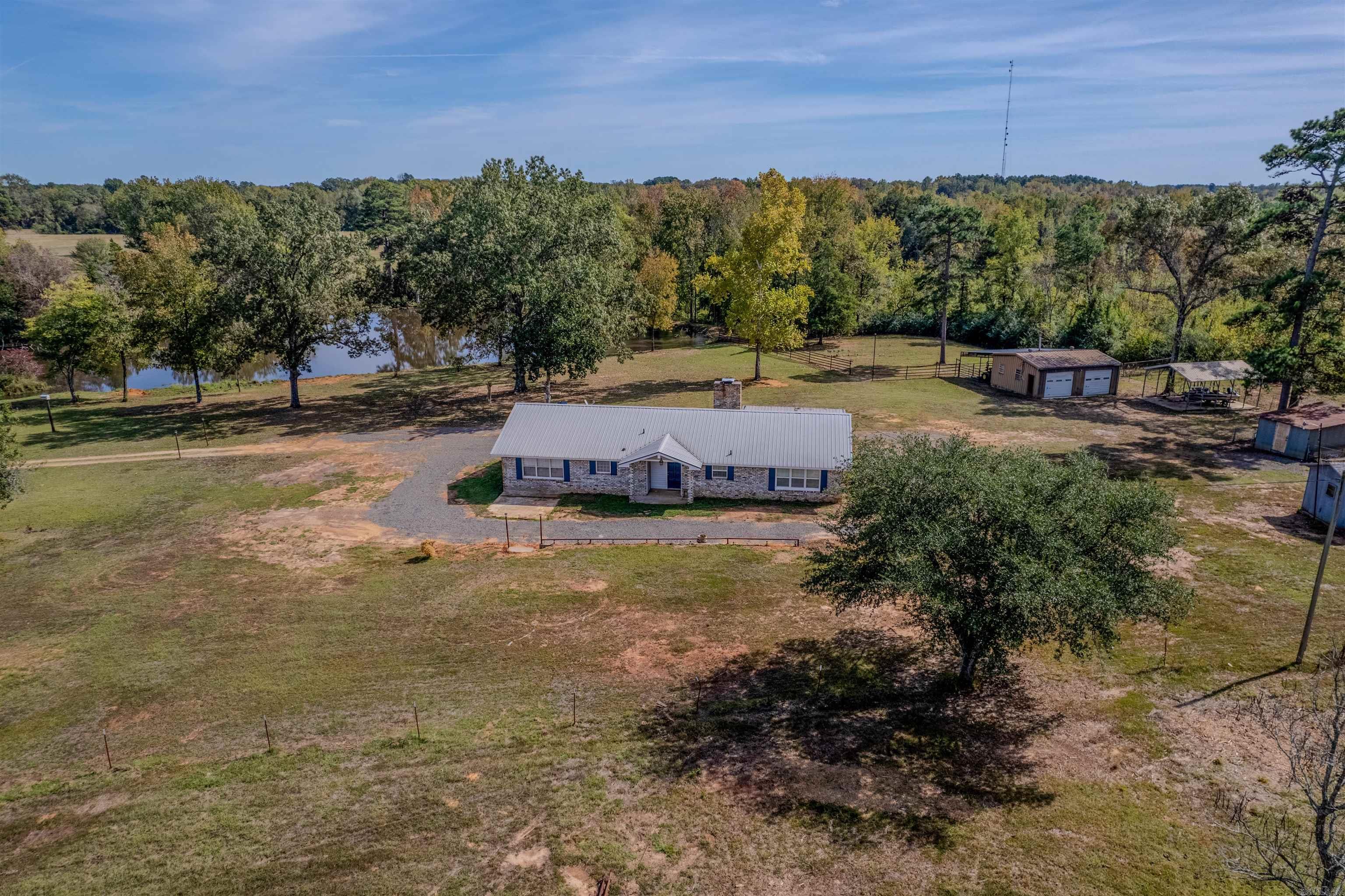 FOUKE - Residential