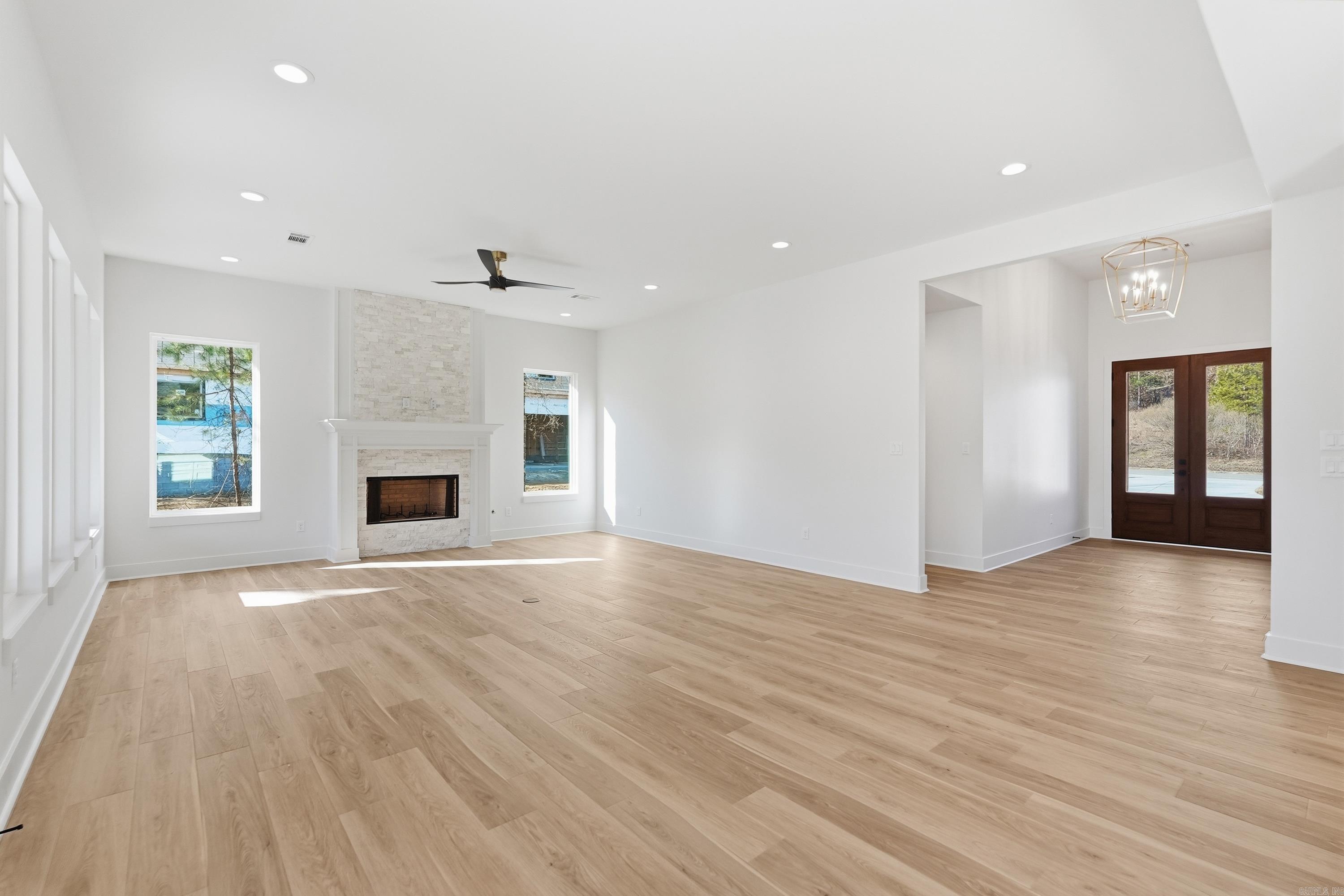 WATERVIEW ESTATES - Residential