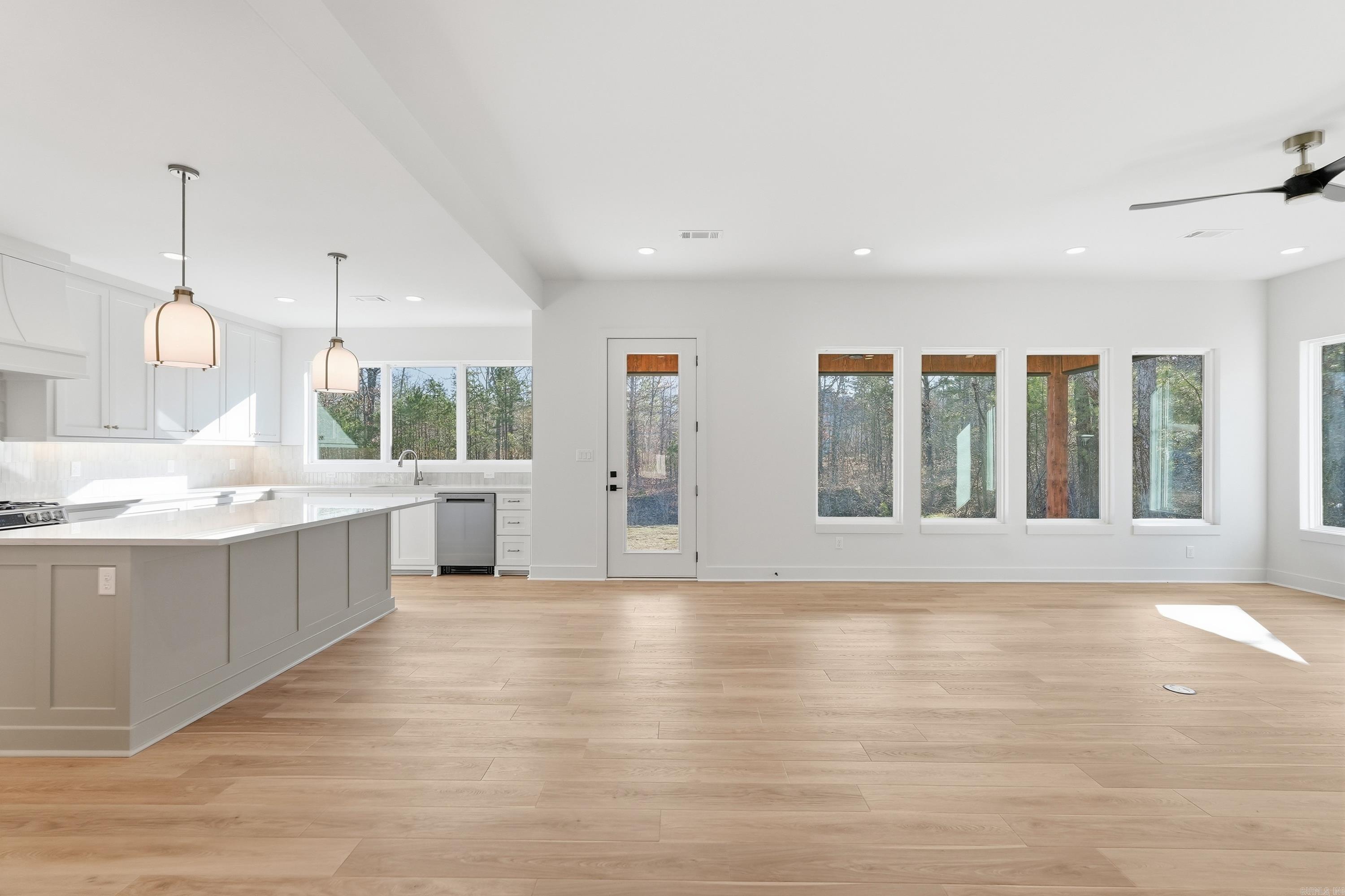 WATERVIEW ESTATES - Residential