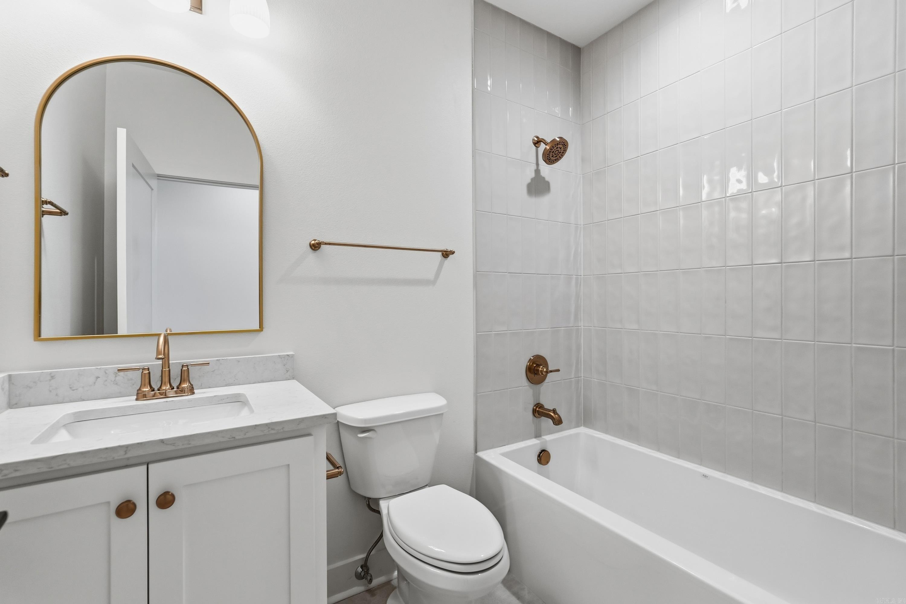 WATERVIEW ESTATES - Residential