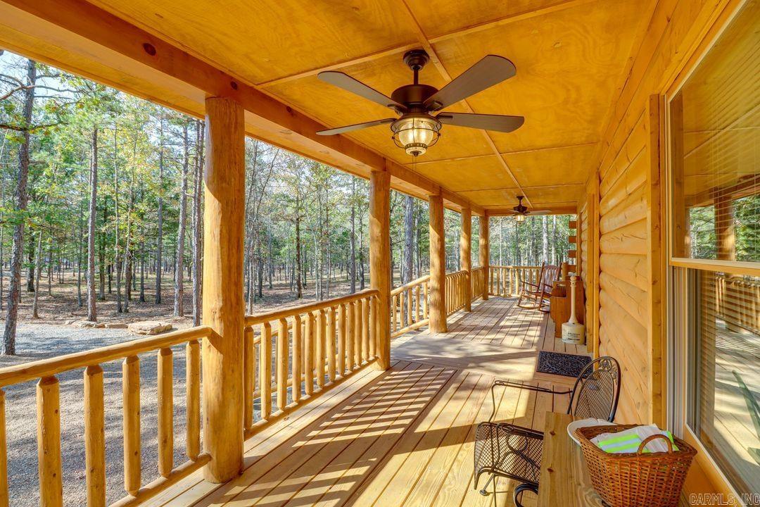 Metes & Bounds - Residential Income