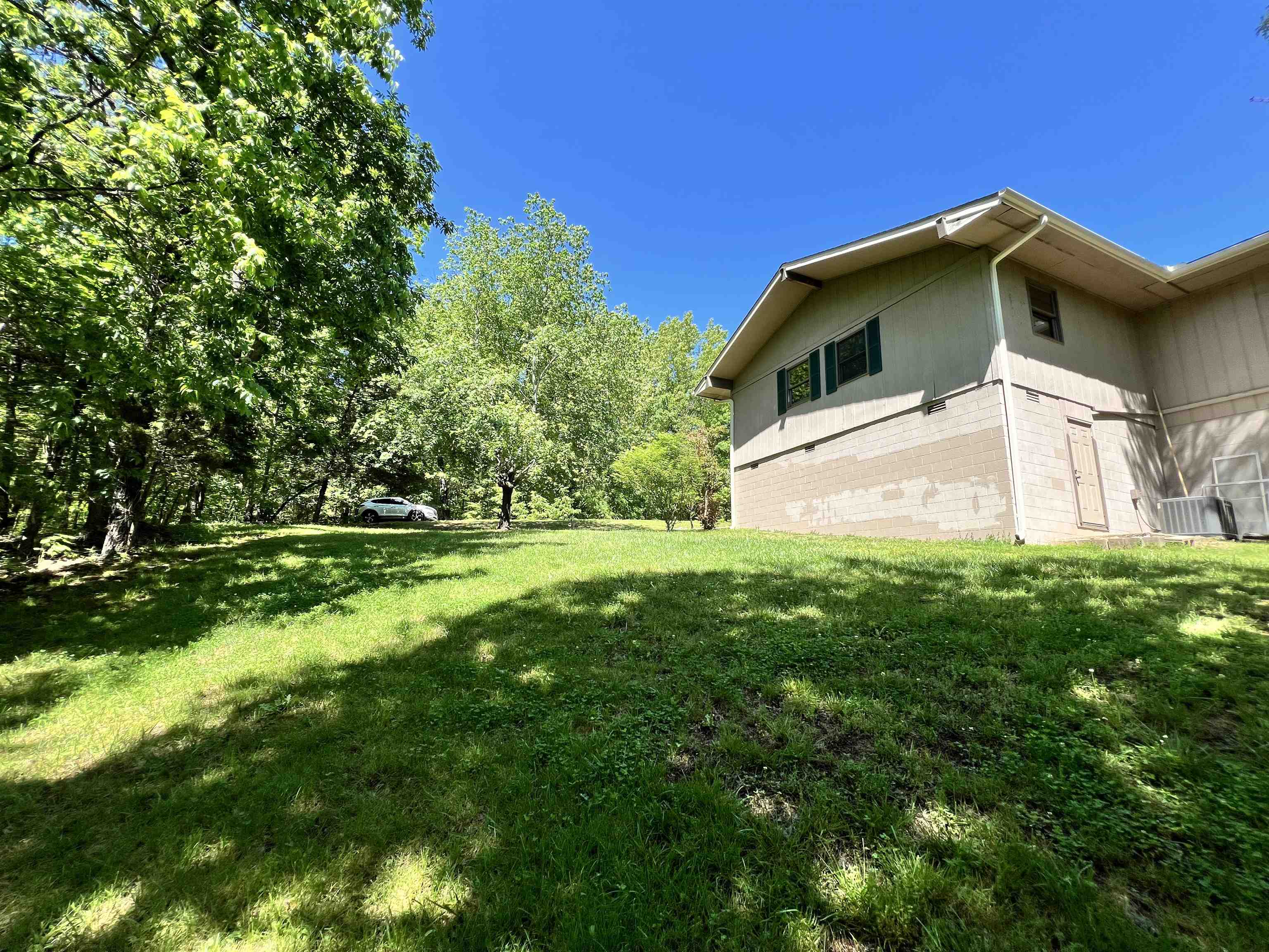 VEGAS FIRST - Residential