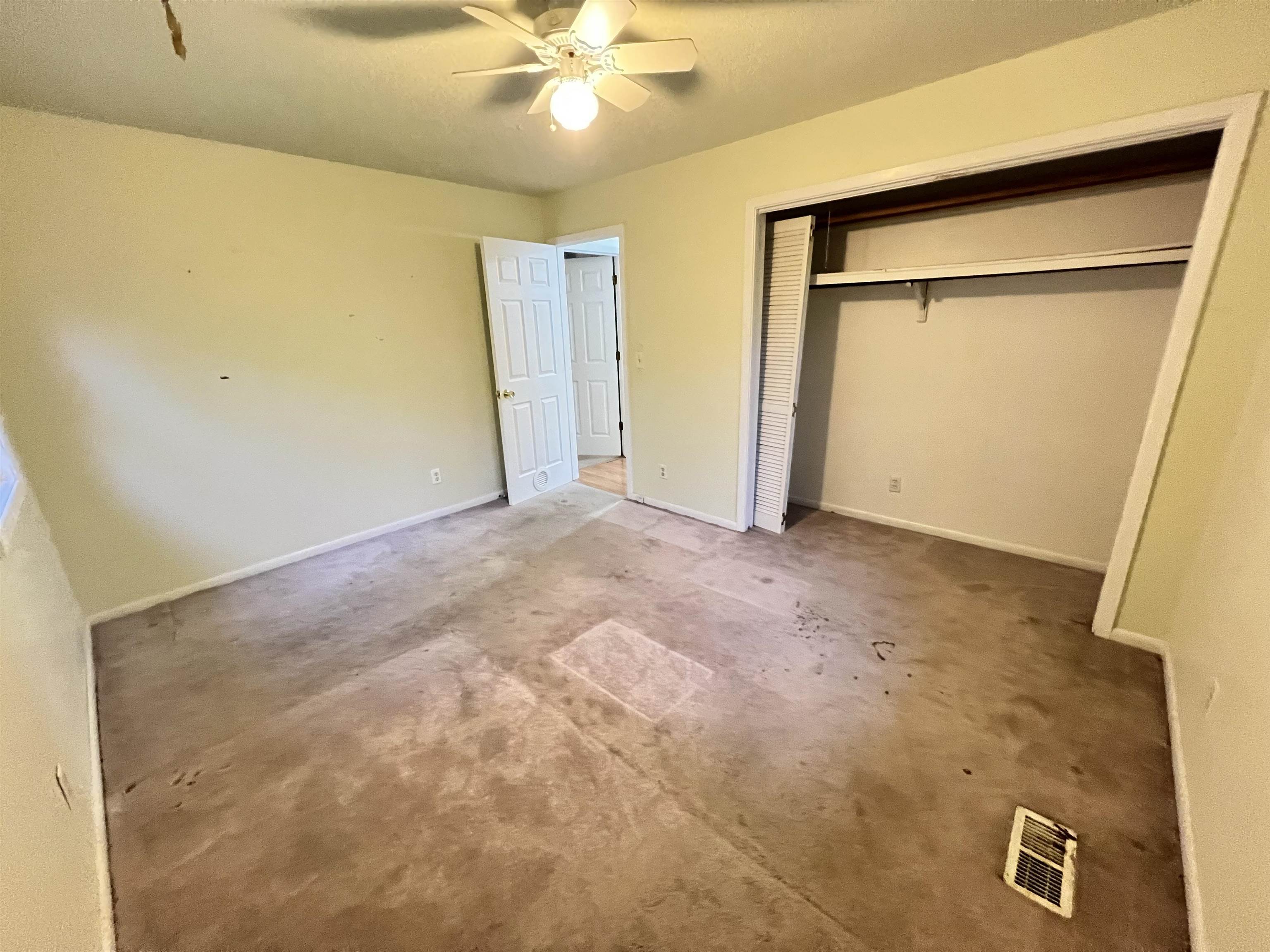 VEGAS FIRST - Residential