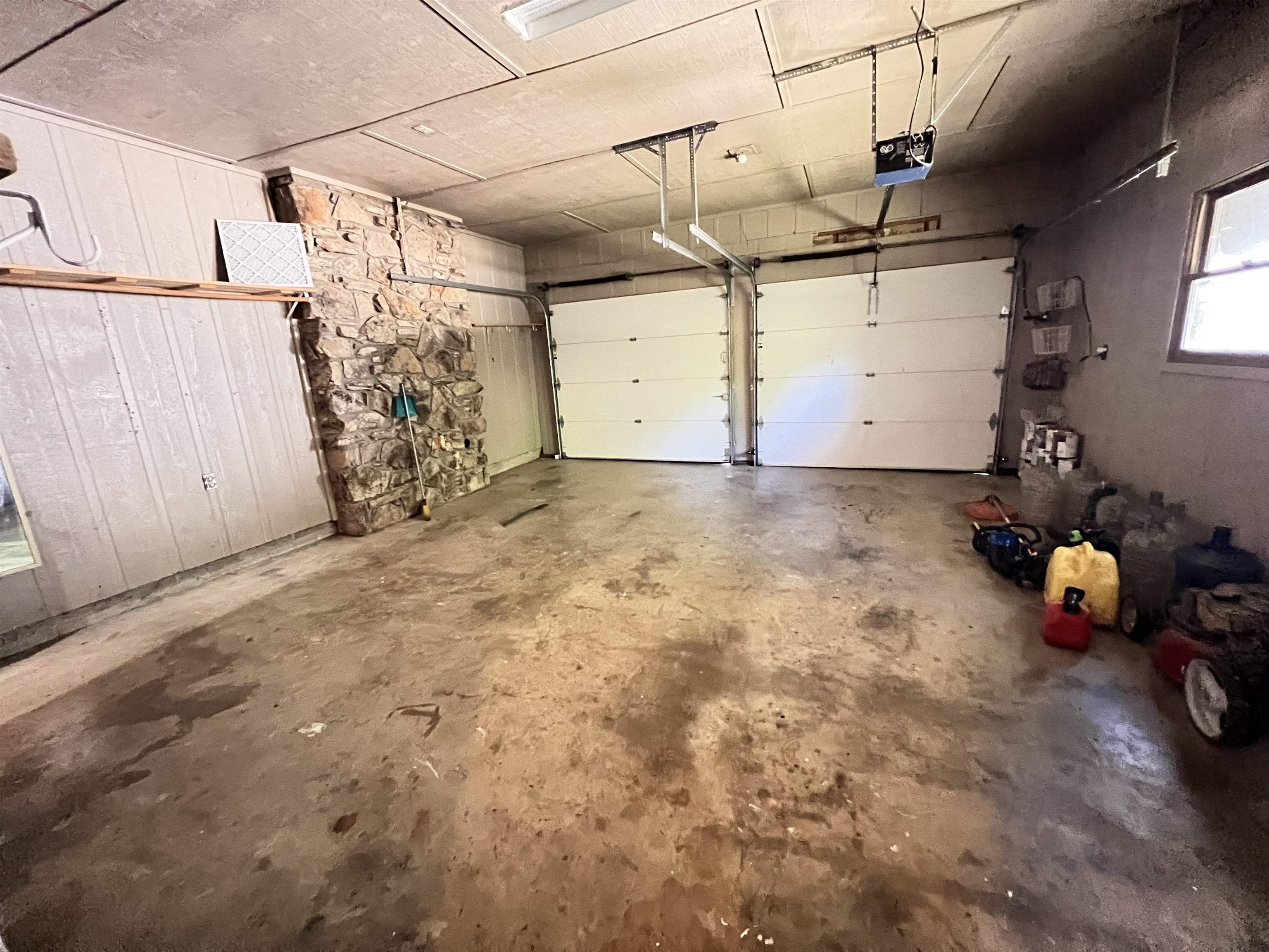 VEGAS FIRST - Residential