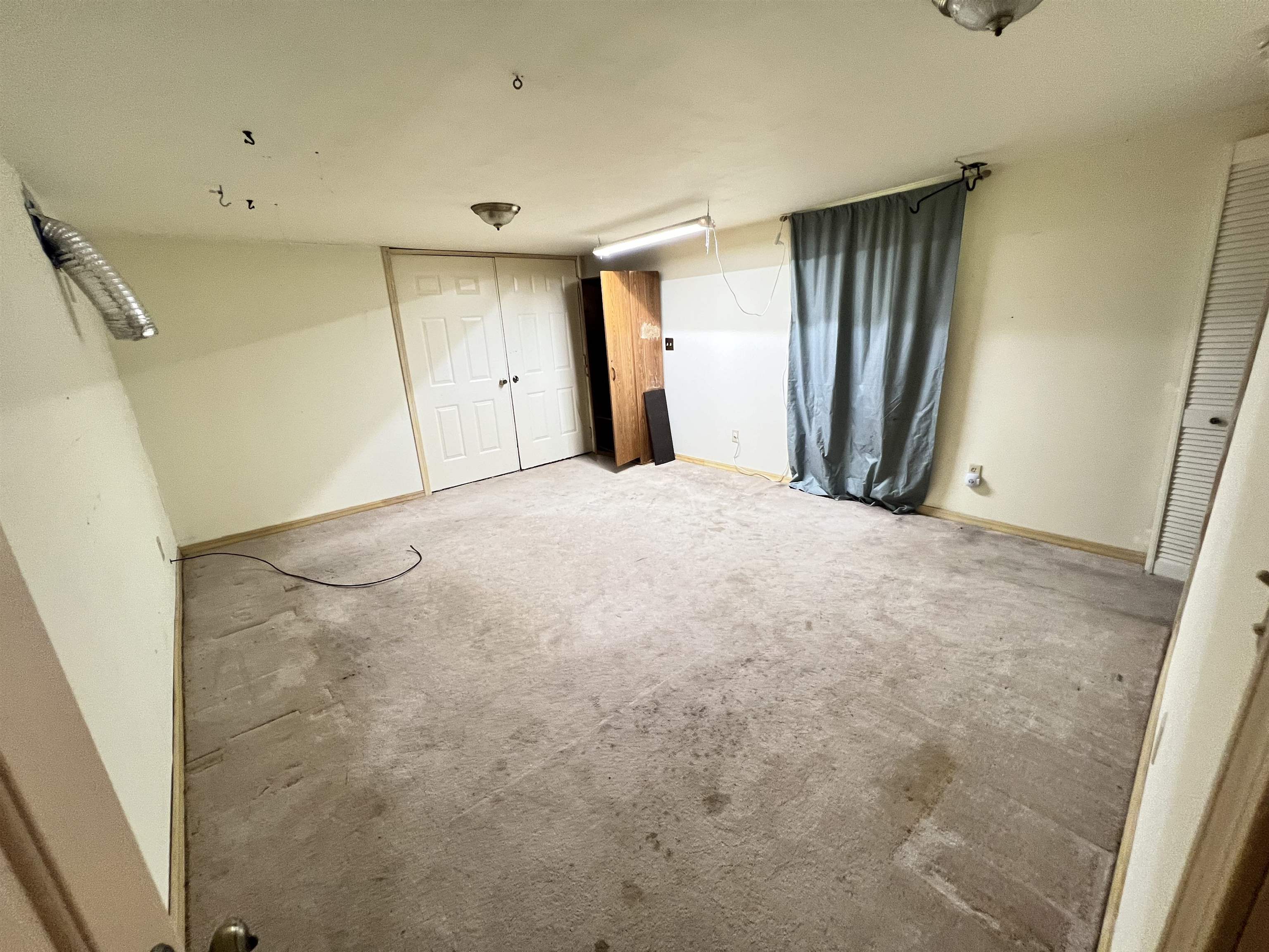 VEGAS FIRST - Residential