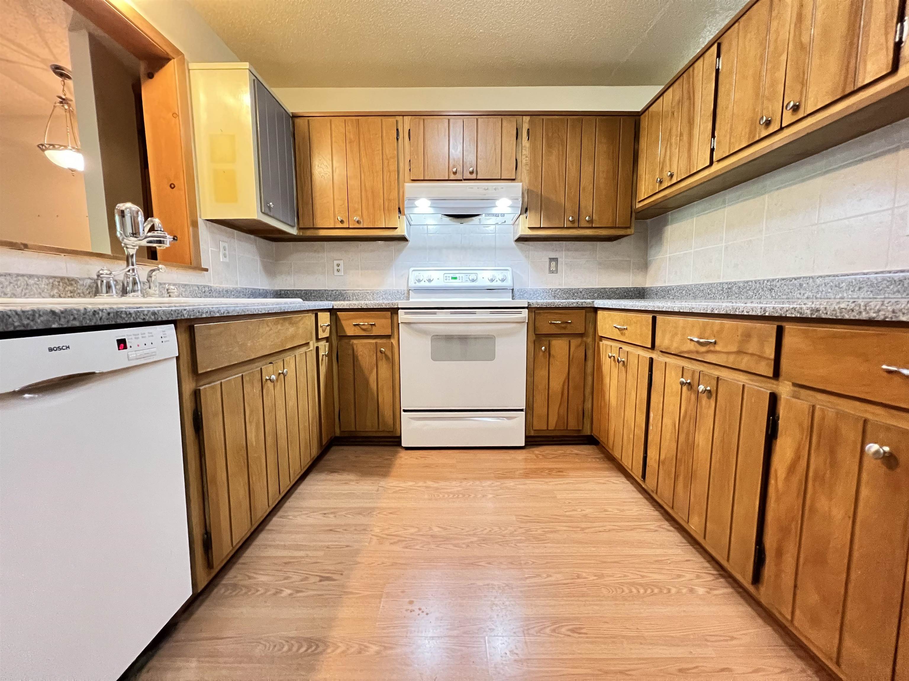 VEGAS FIRST - Residential