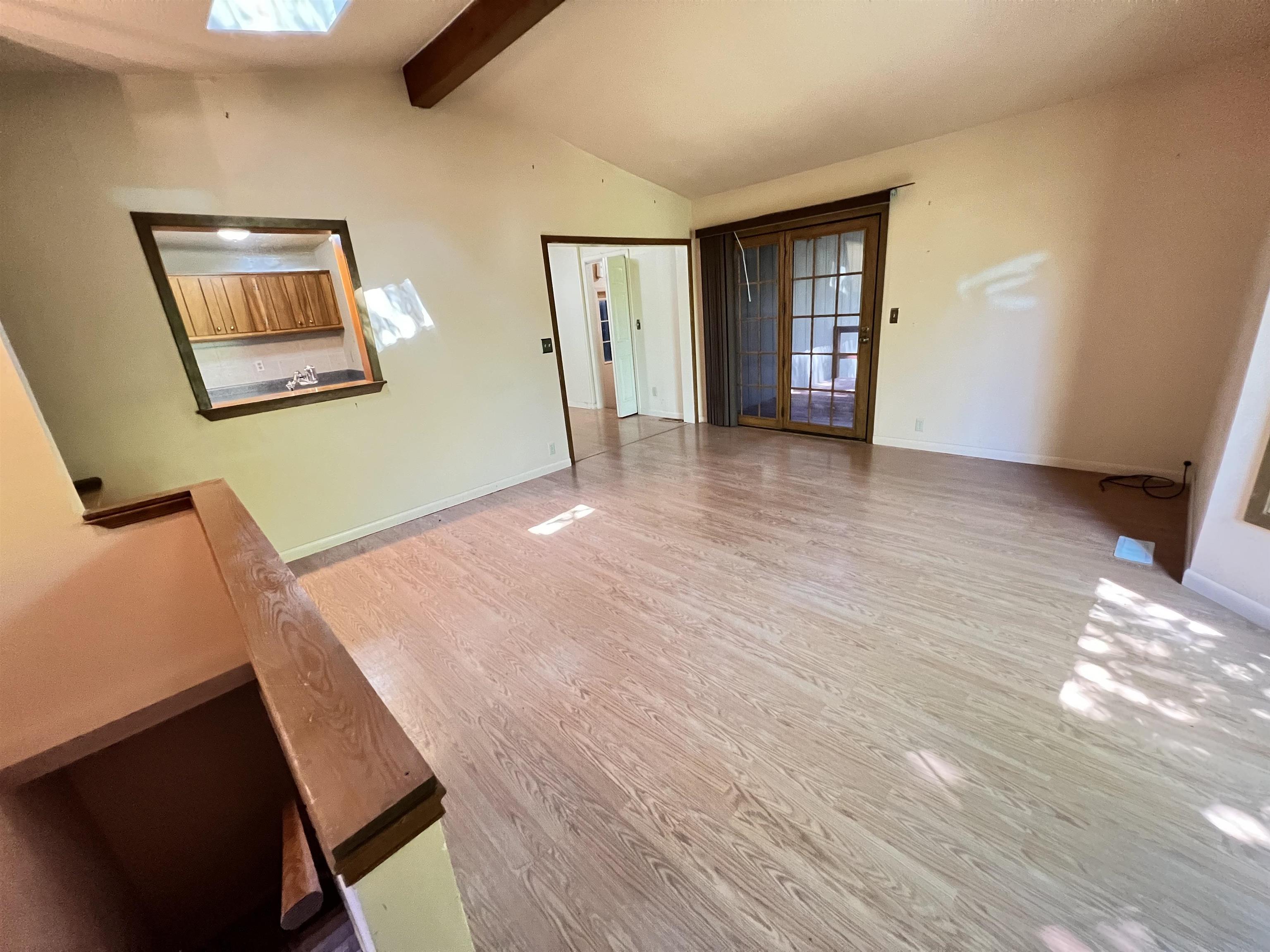 VEGAS FIRST - Residential