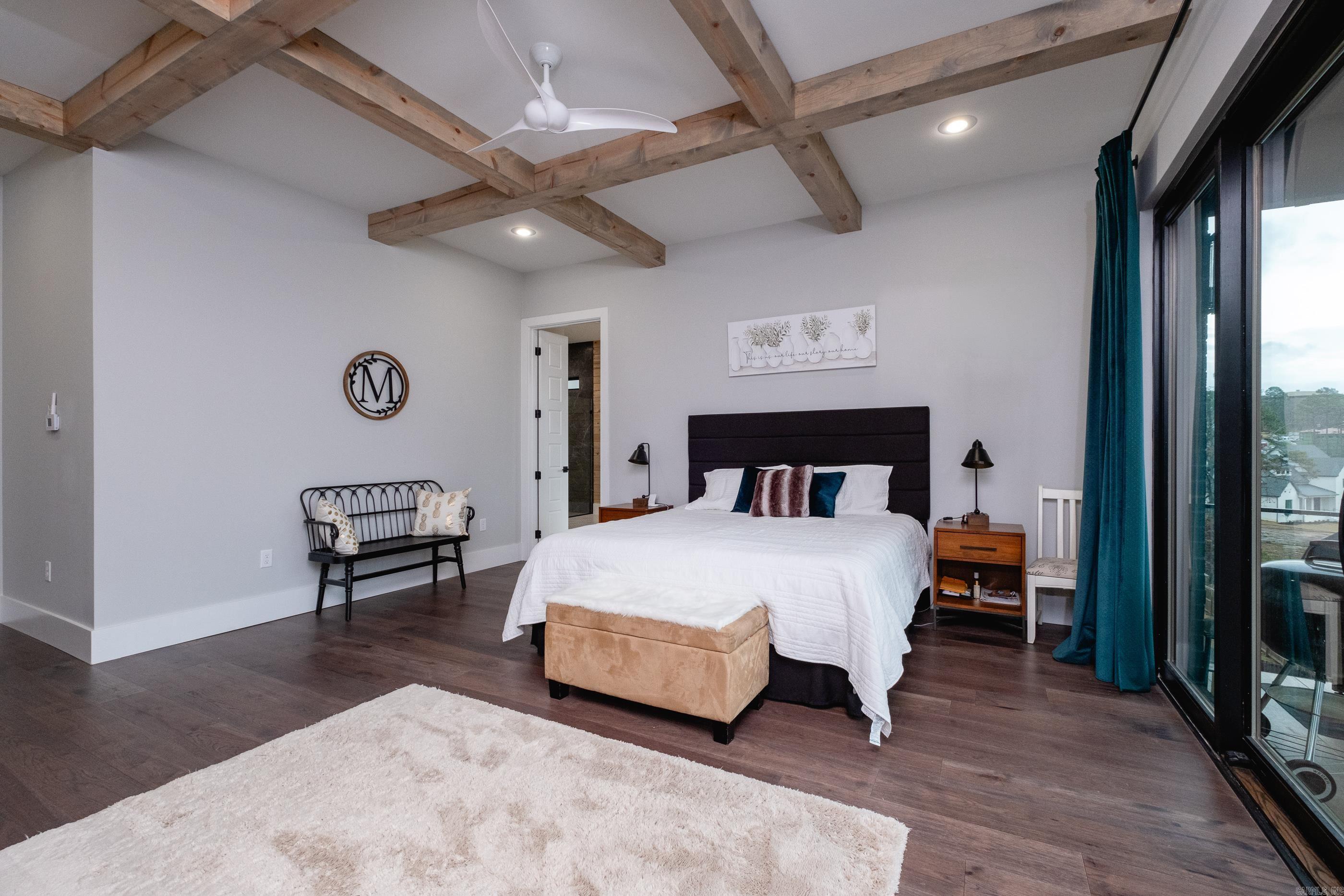 CHENAL VALLEY "FALSTONE COURT" - Residential