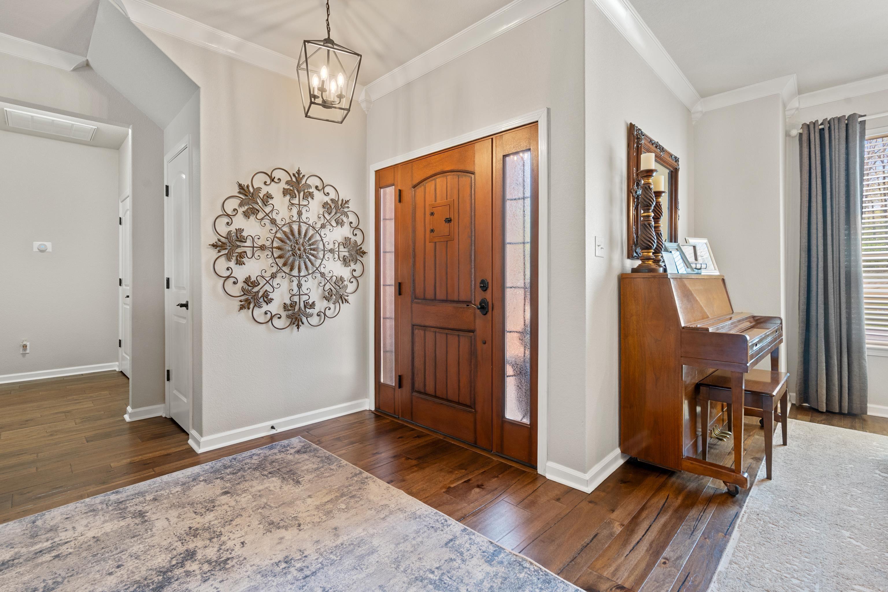 EAGLE ROCK - Residential