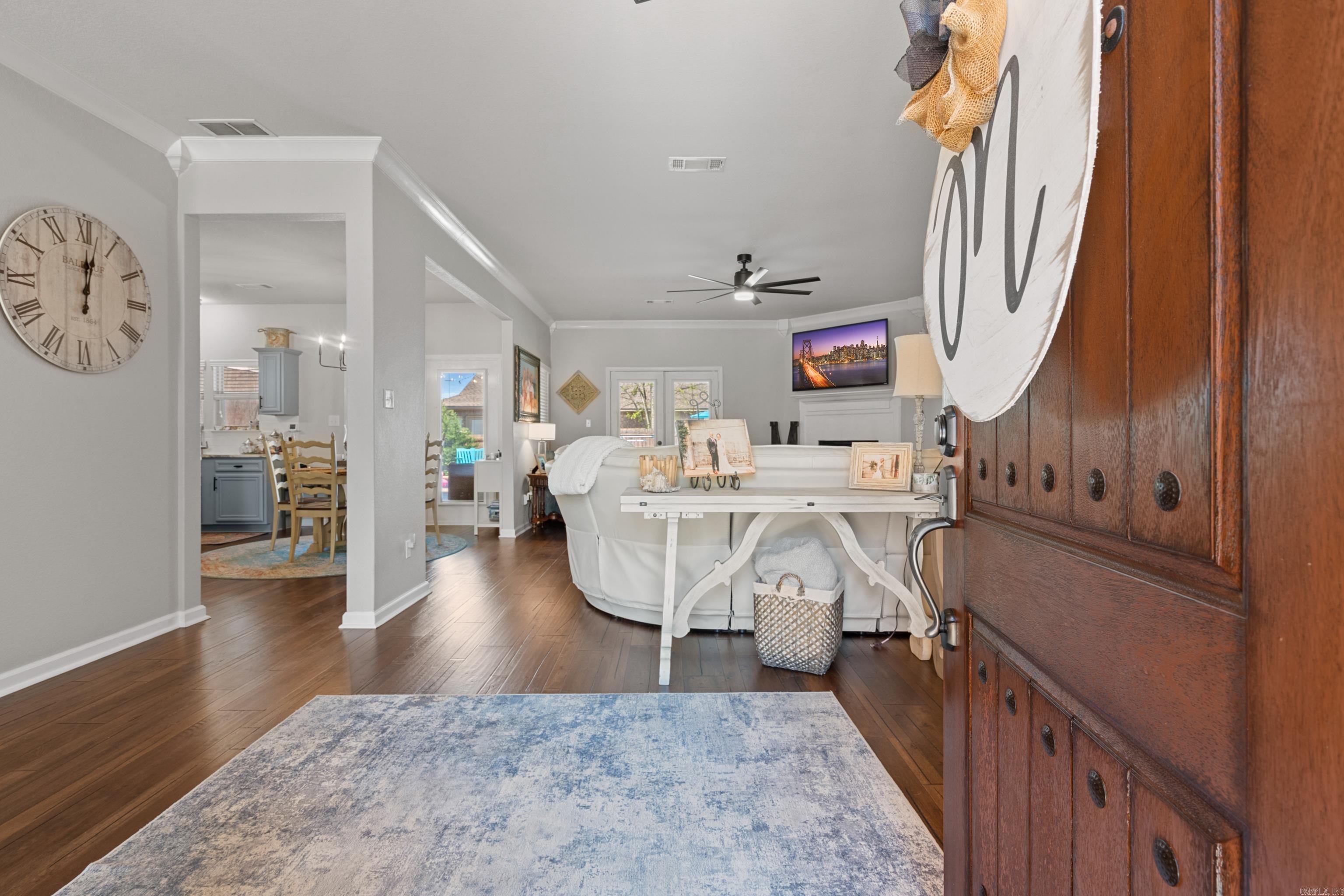 EAGLE ROCK - Residential