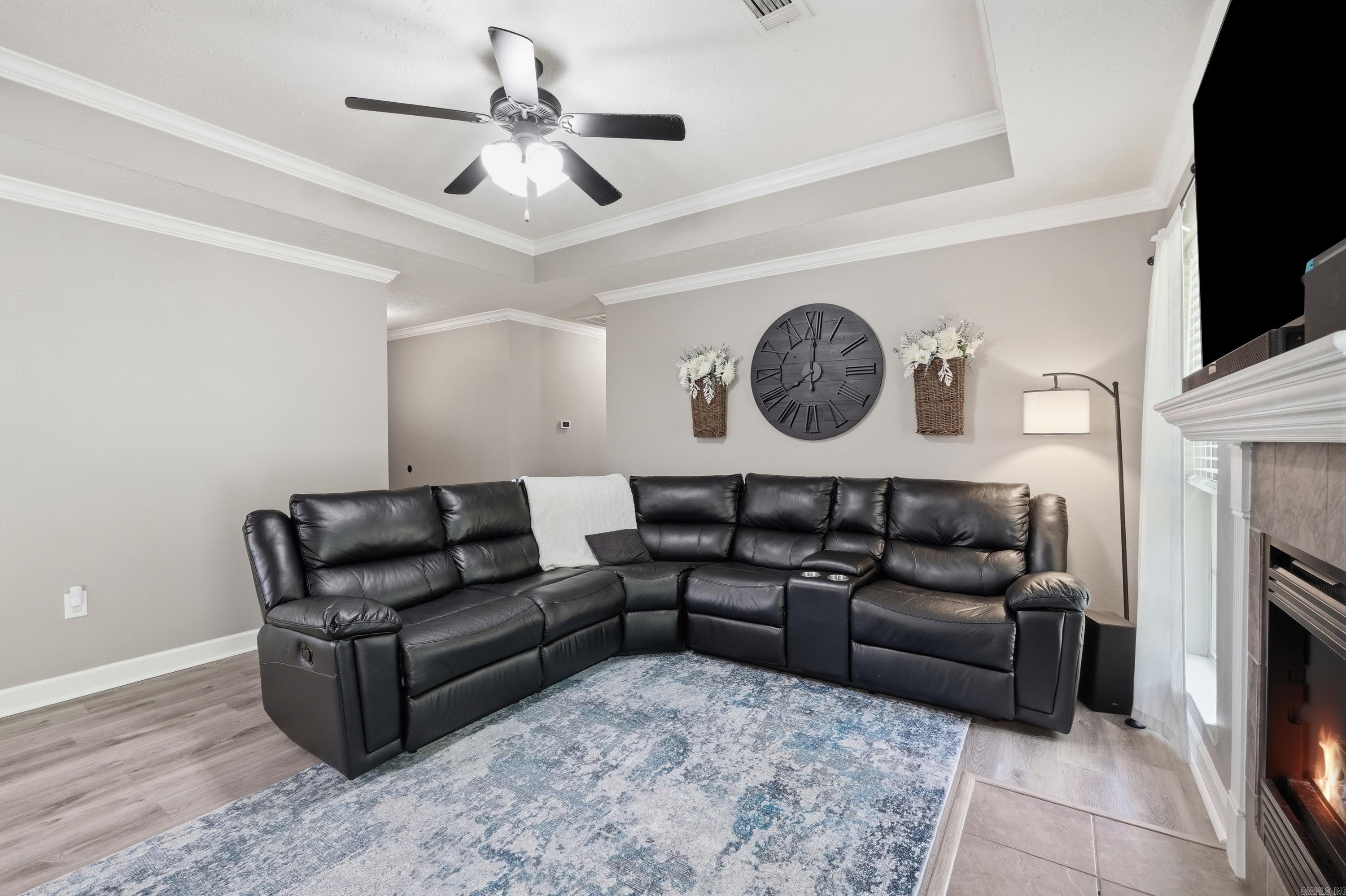 JEWELS ESTATES - Residential