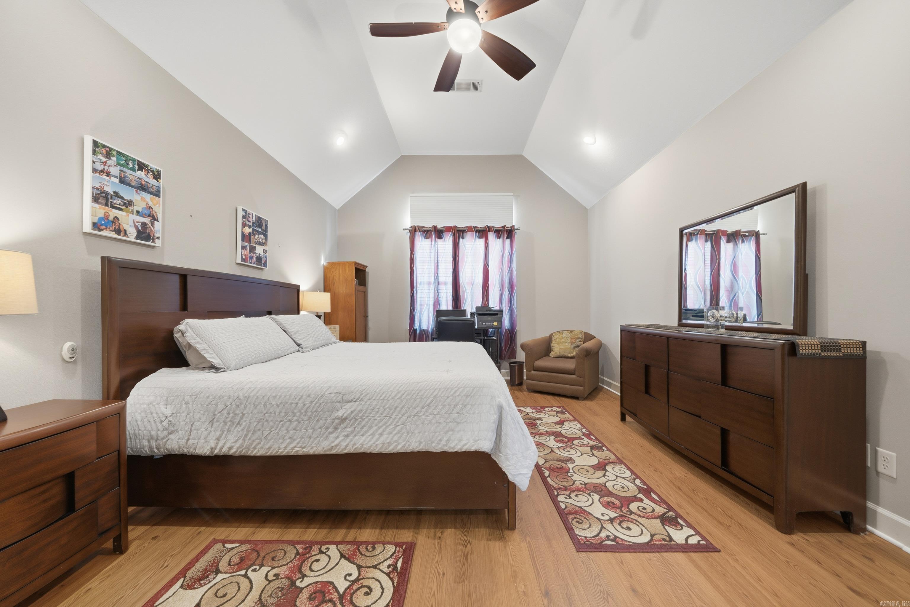 Legends - Residential