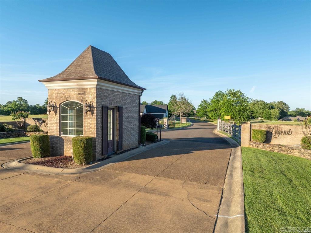 Legends - Residential