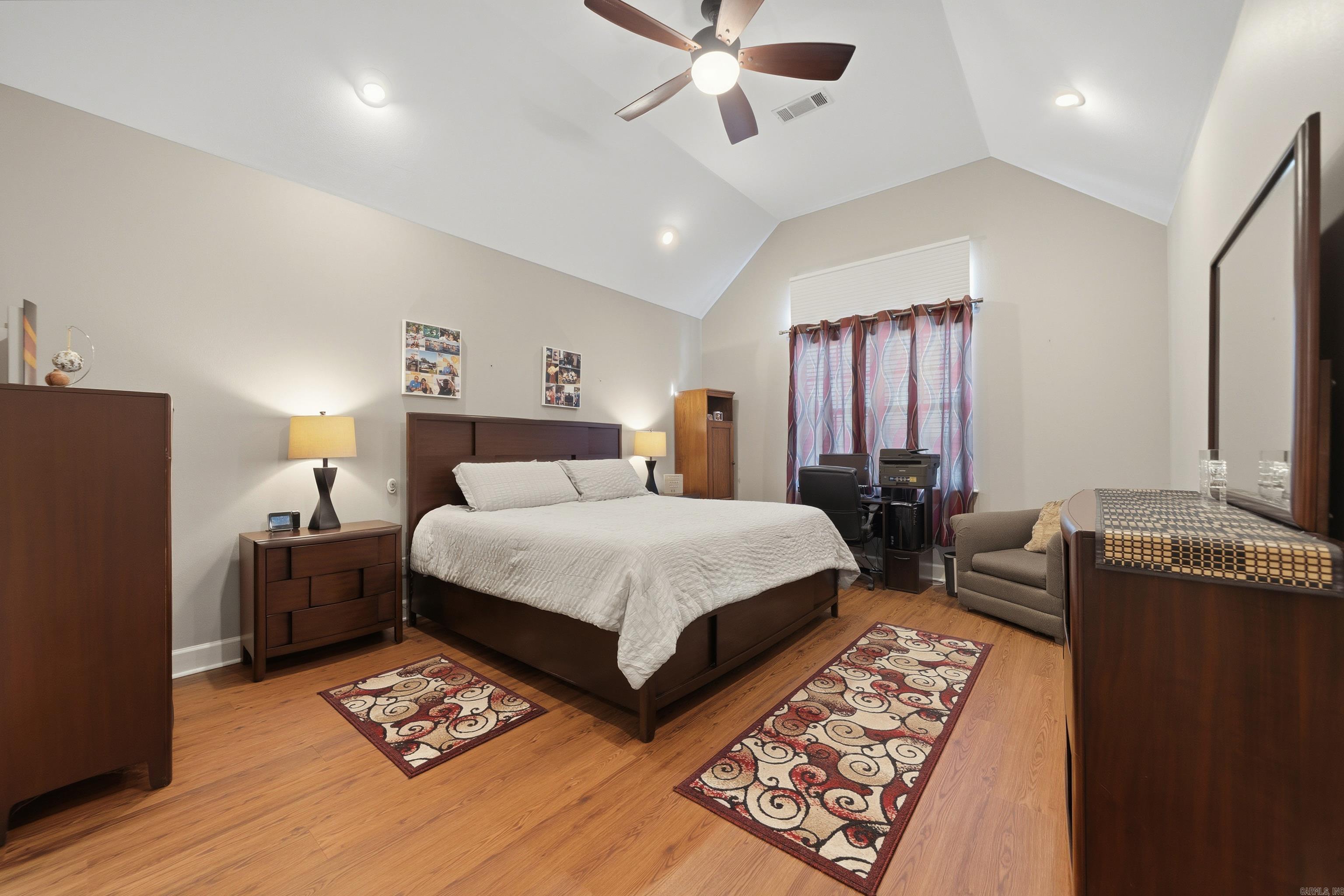 Legends - Residential