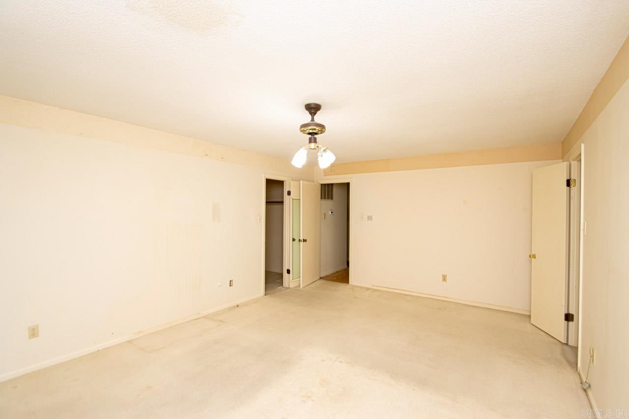 WALNUT VALLEY - Residential