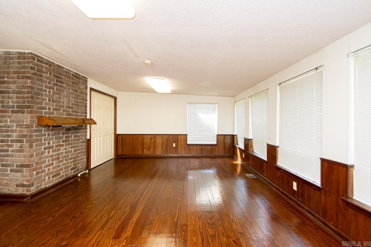 WALNUT VALLEY - Residential