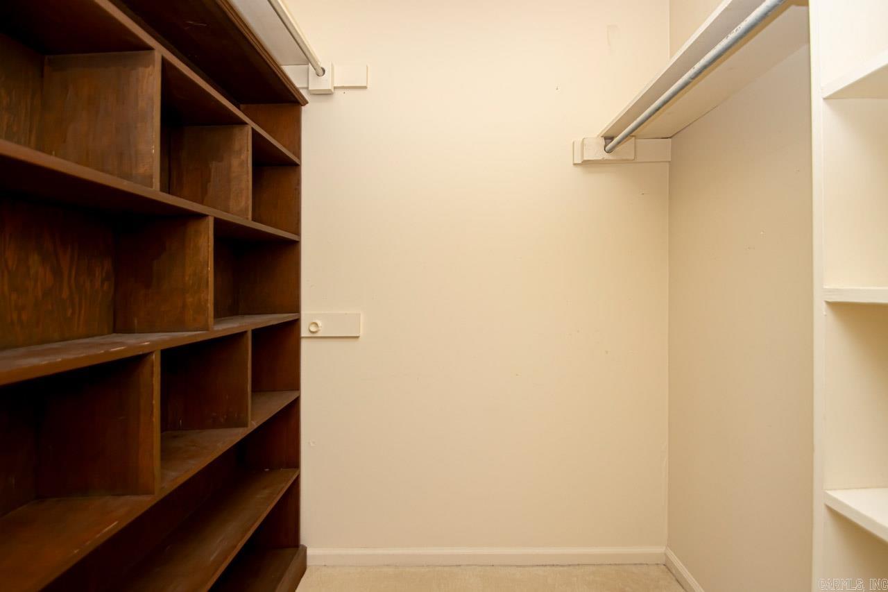 WALNUT VALLEY - Residential