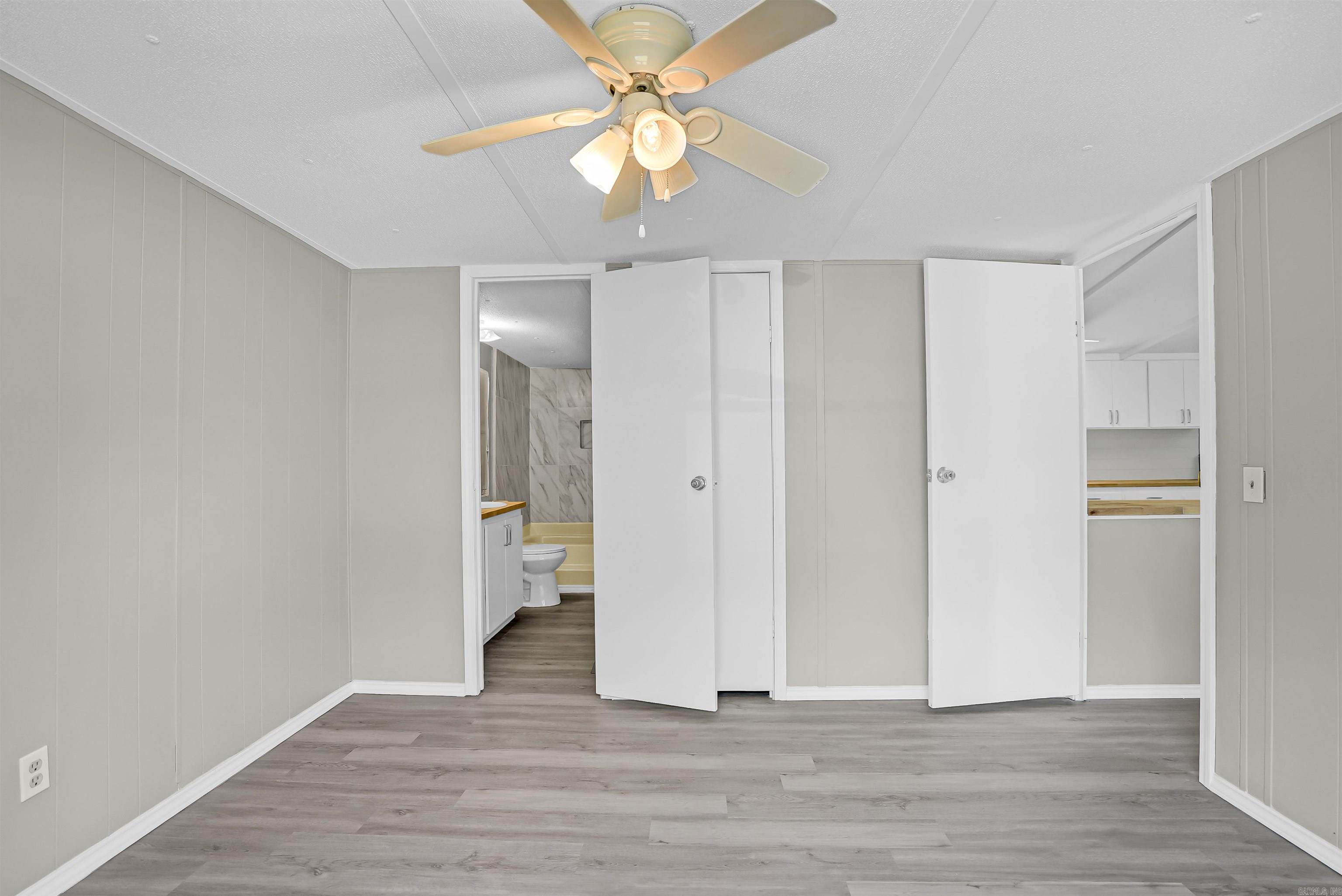 BRIARWOOD ESTATES - Residential