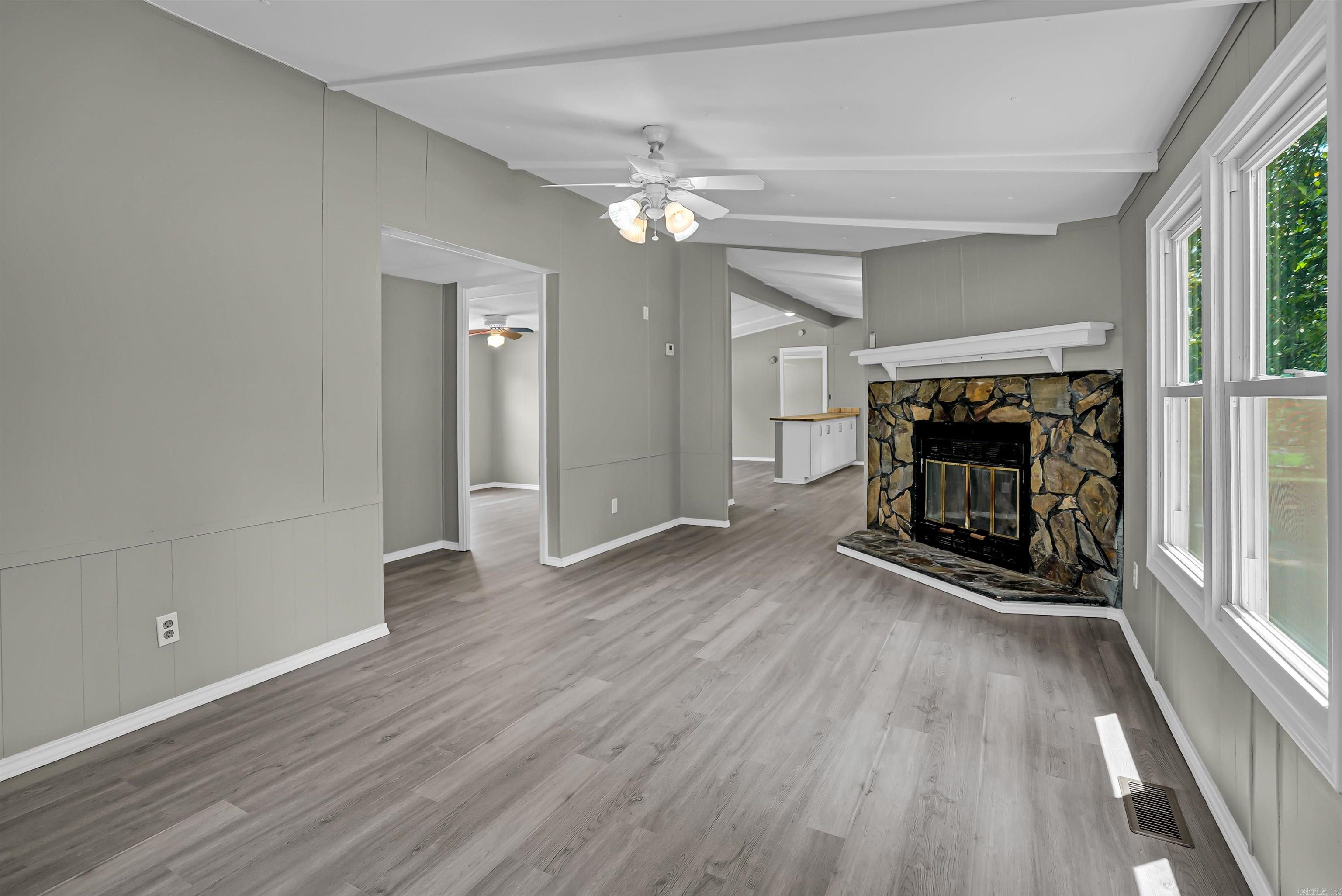 BRIARWOOD ESTATES - Residential