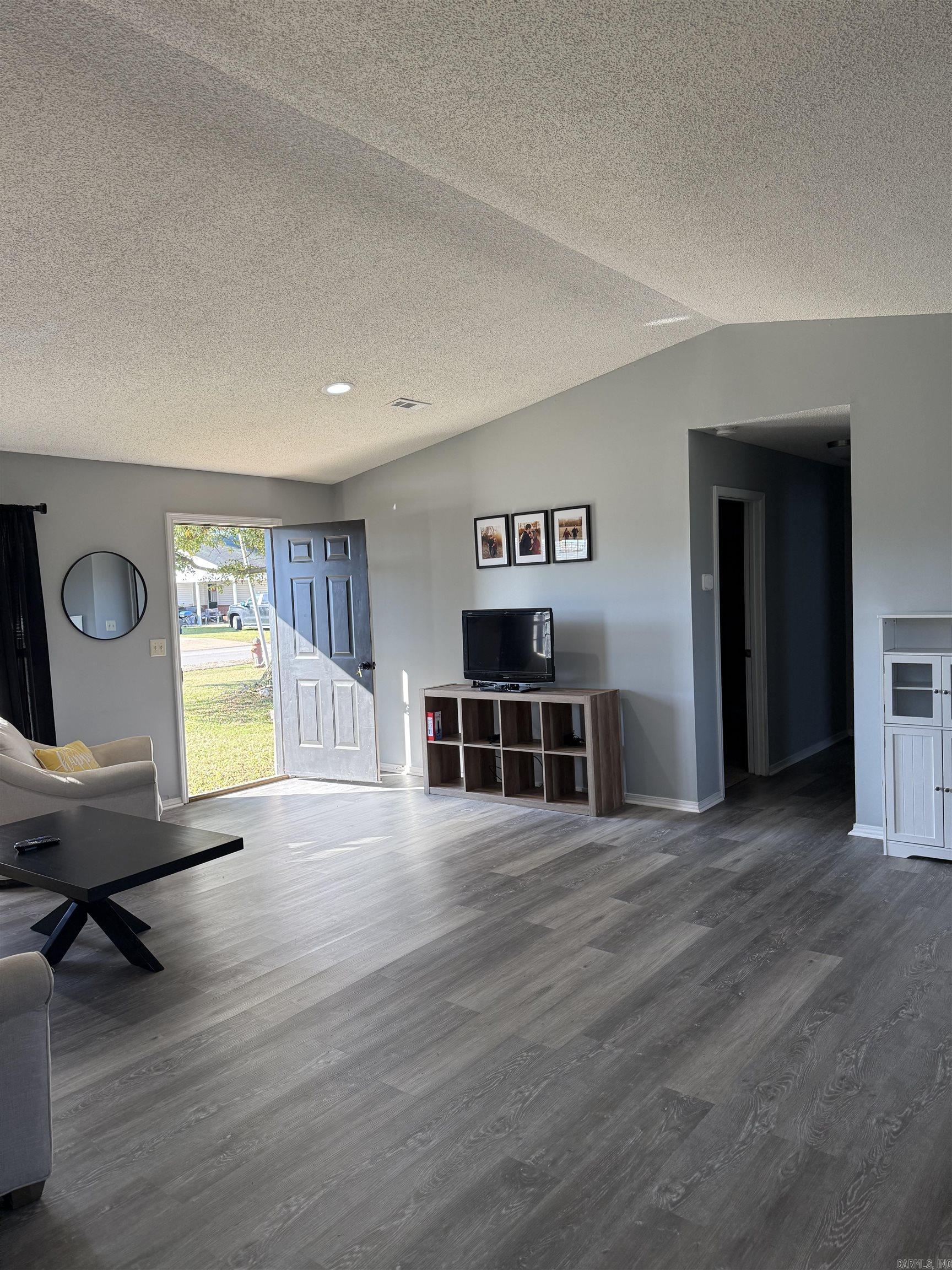 HARWOOD - Residential