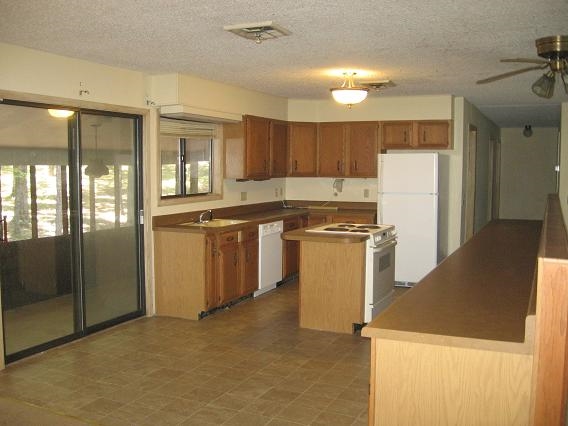 Lakevievv - Residential Lease