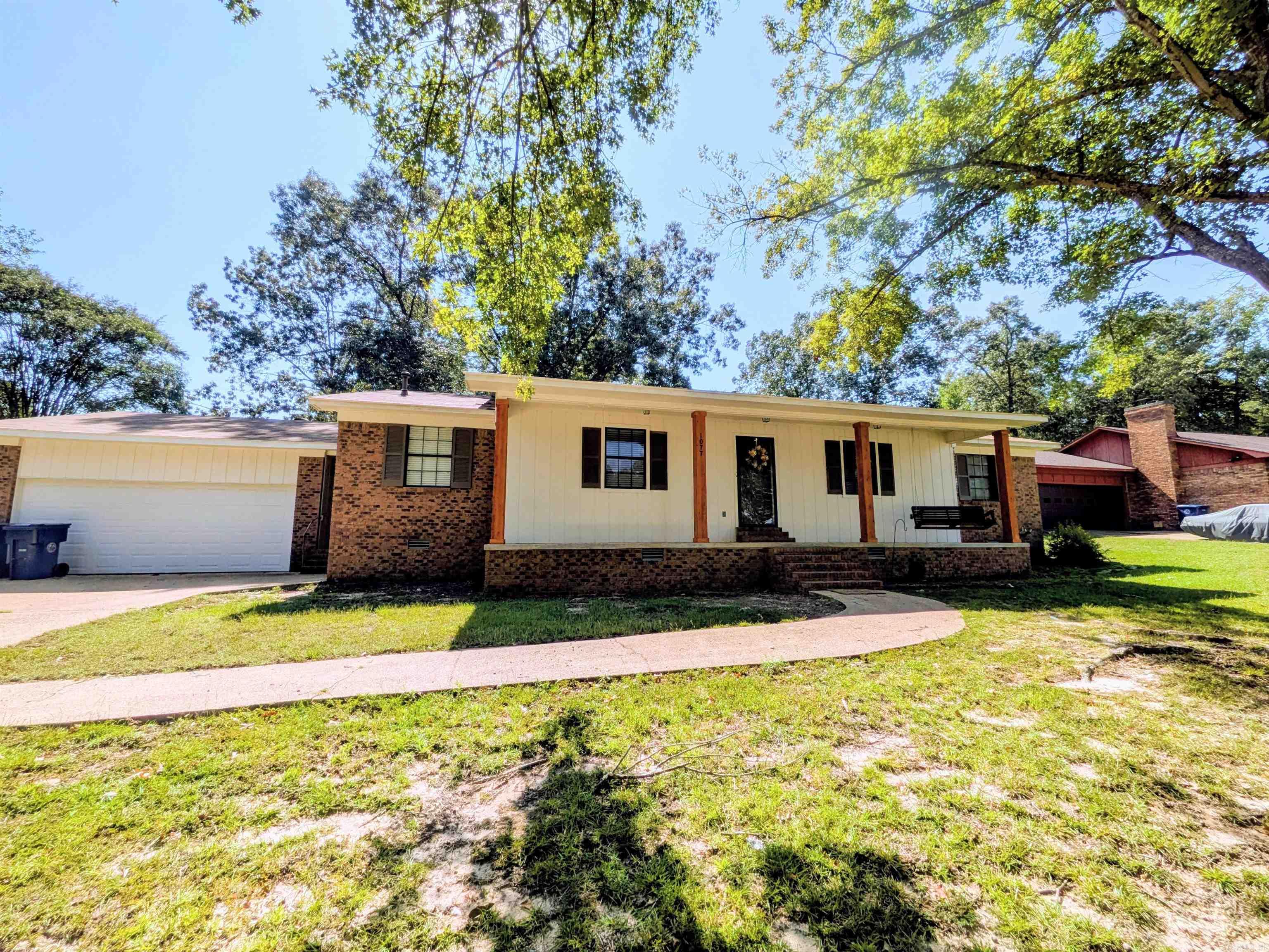 CHEROKEE HILLS 3 - Residential