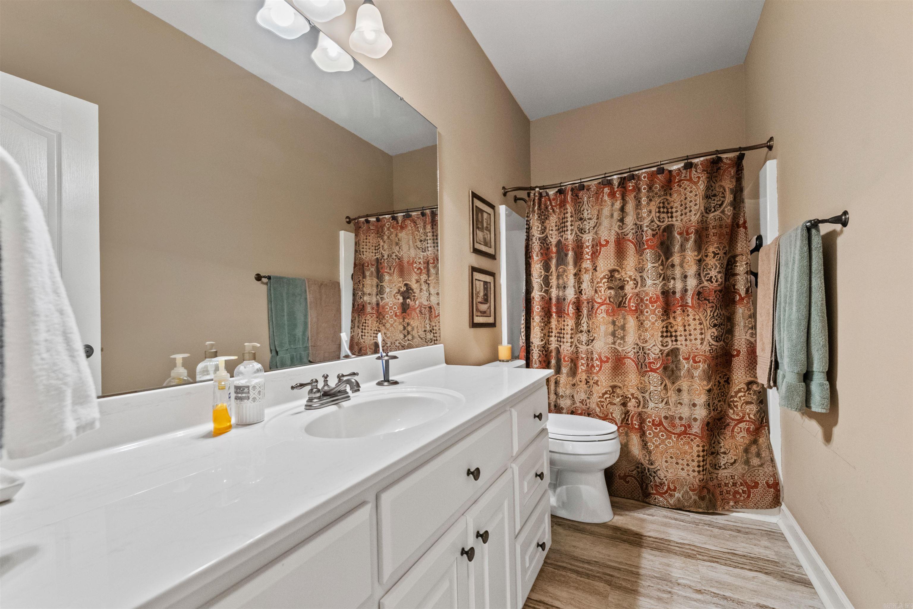 STONE LINKS ADDN - Residential