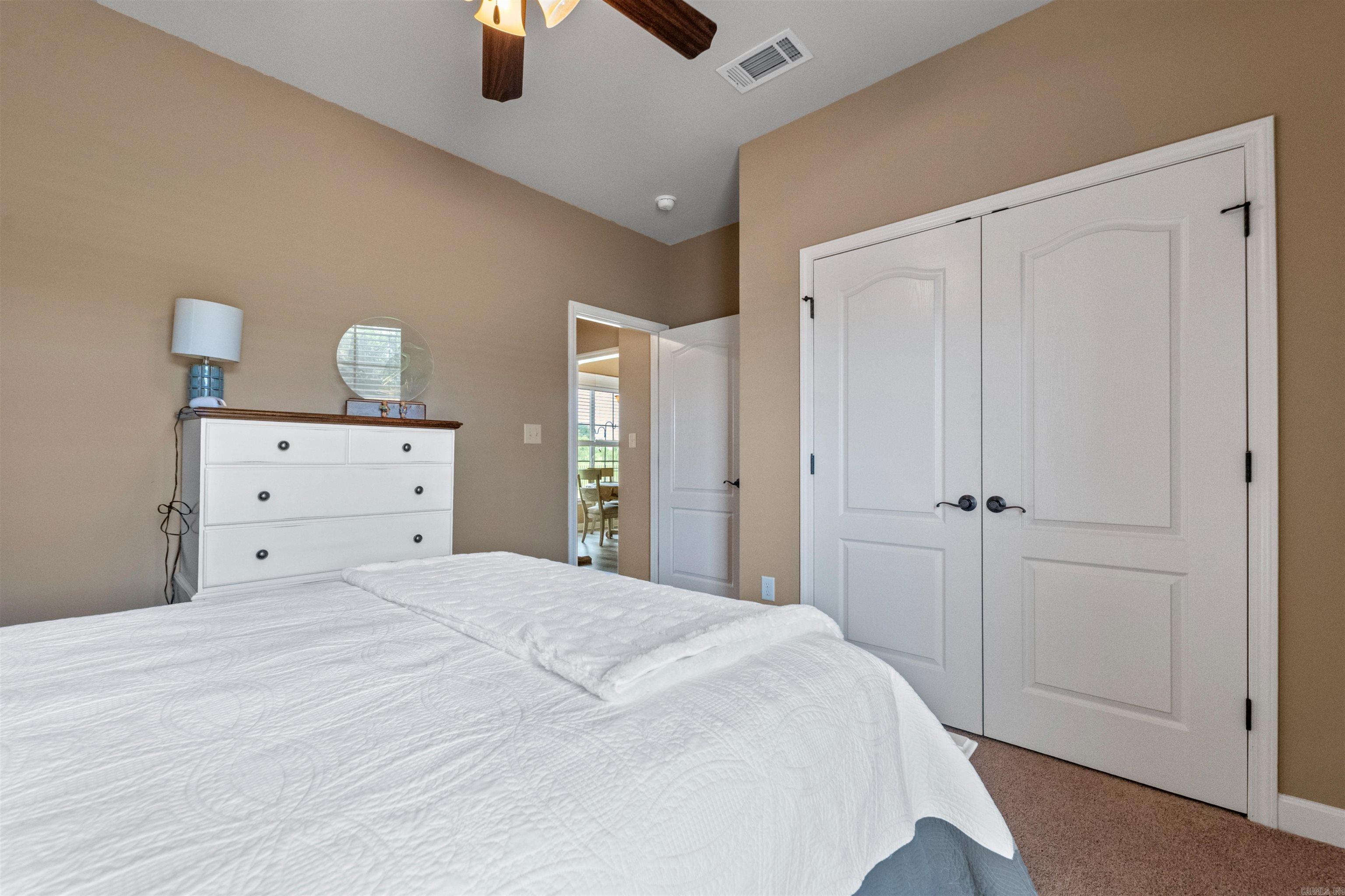 STONE LINKS ADDN - Residential