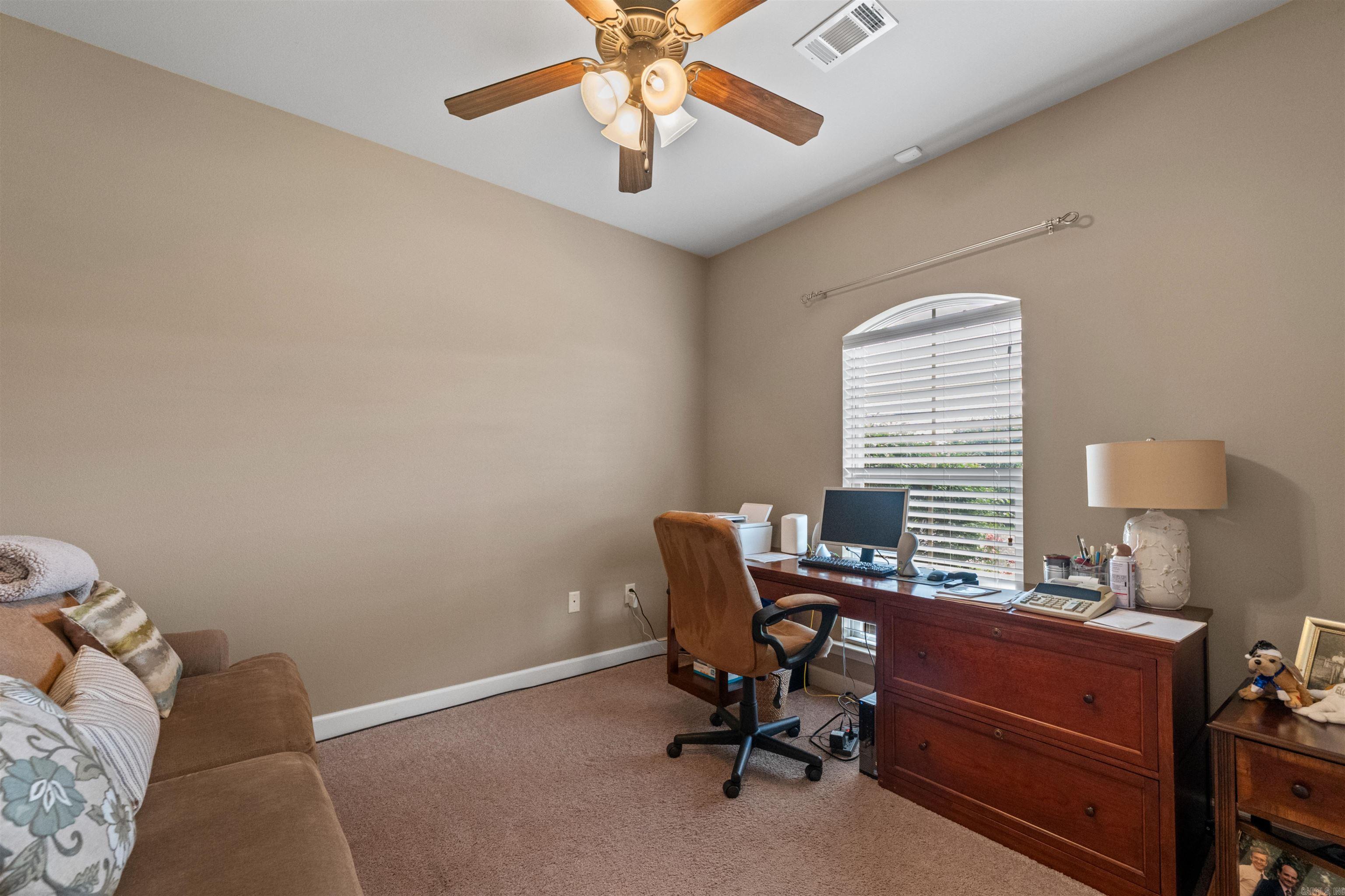 STONE LINKS ADDN - Residential