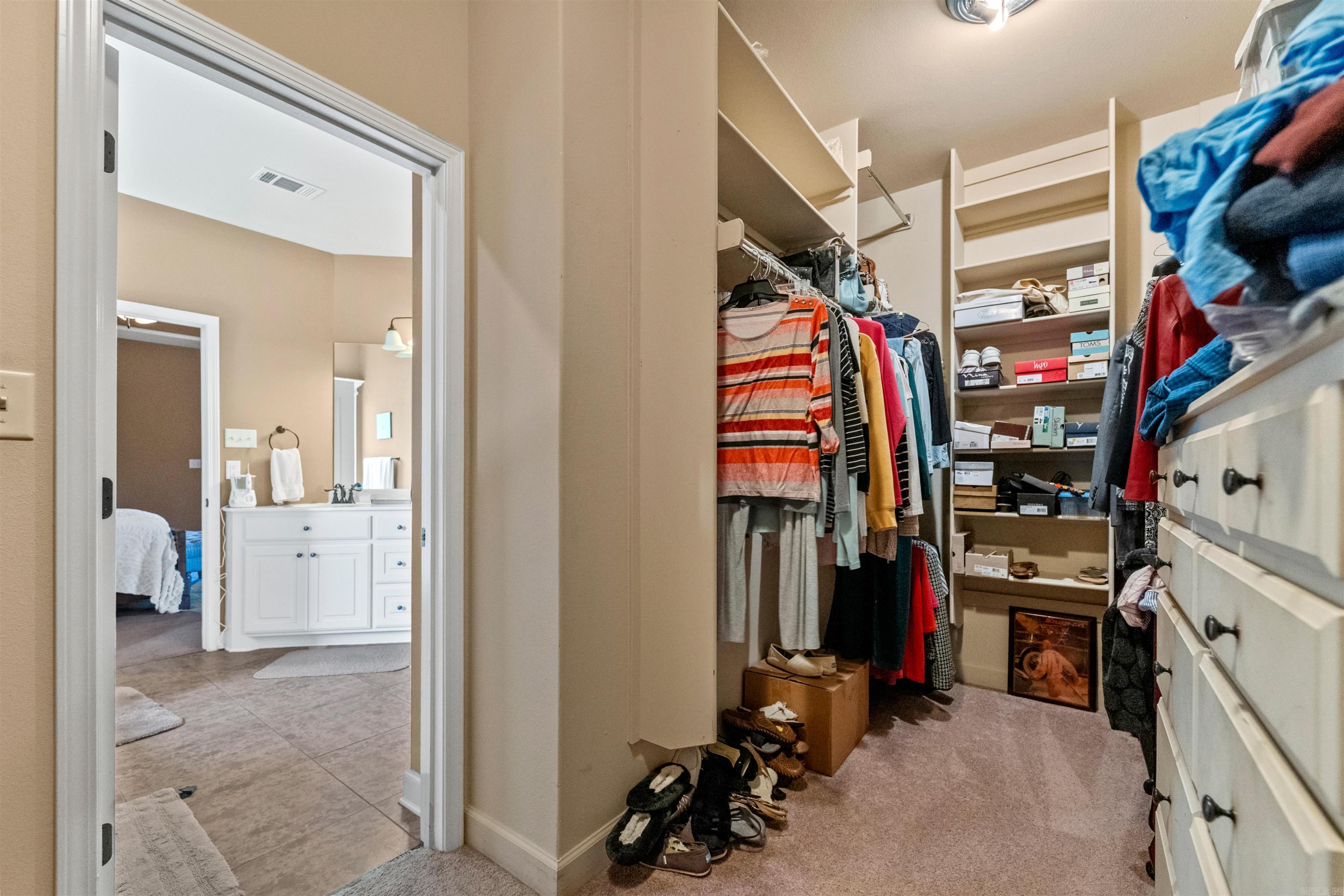 STONE LINKS ADDN - Residential