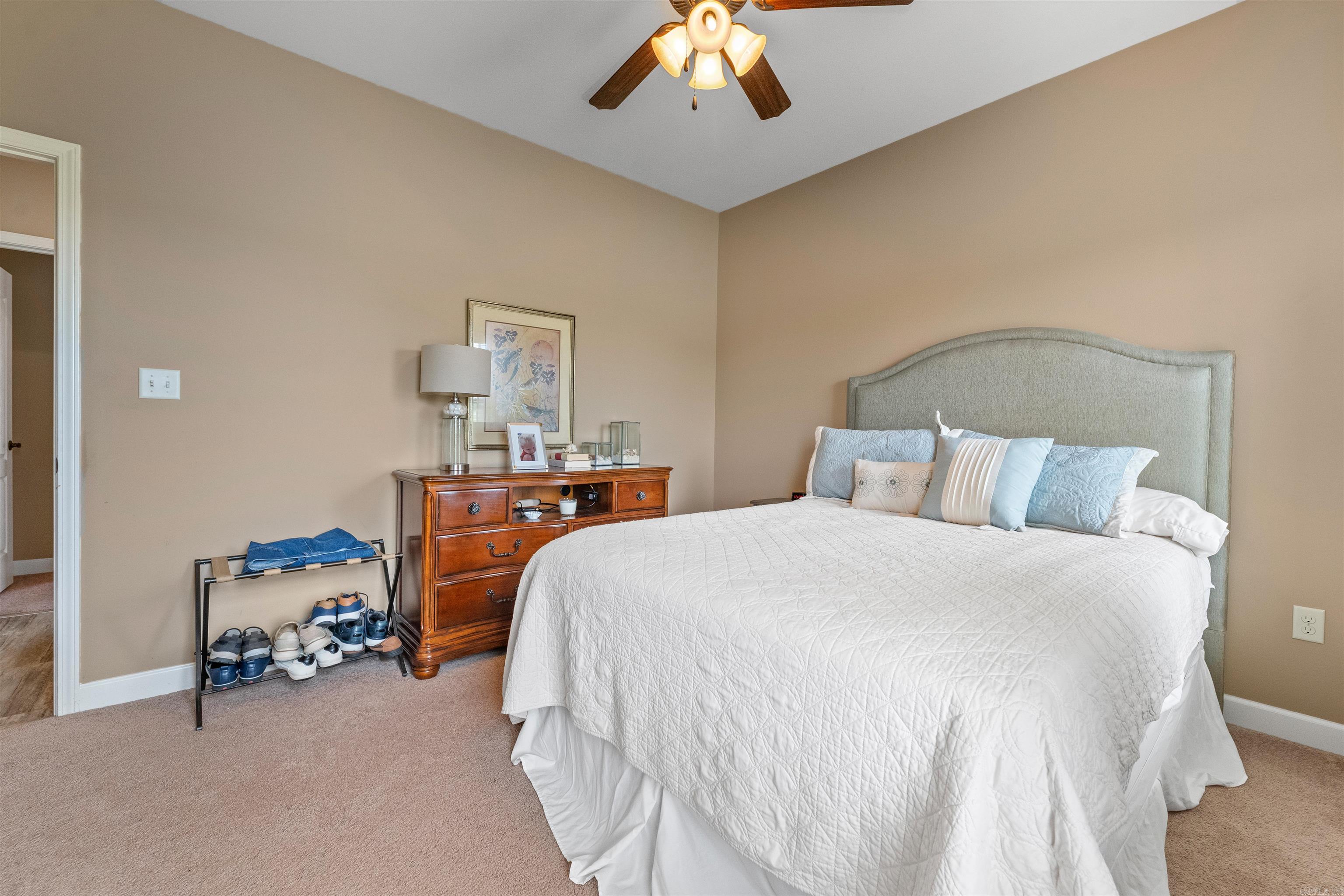 STONE LINKS ADDN - Residential