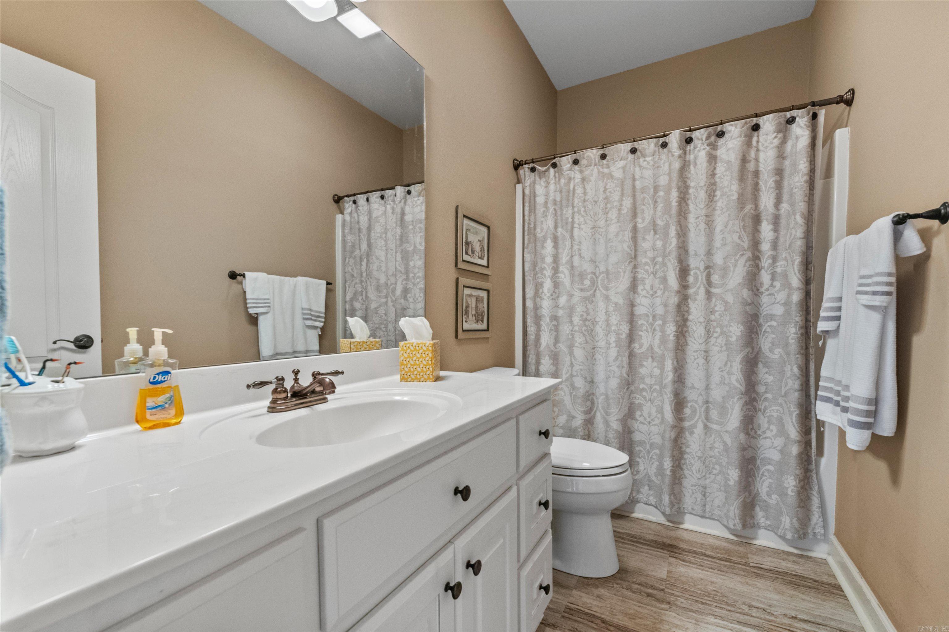 STONE LINKS ADDN - Residential