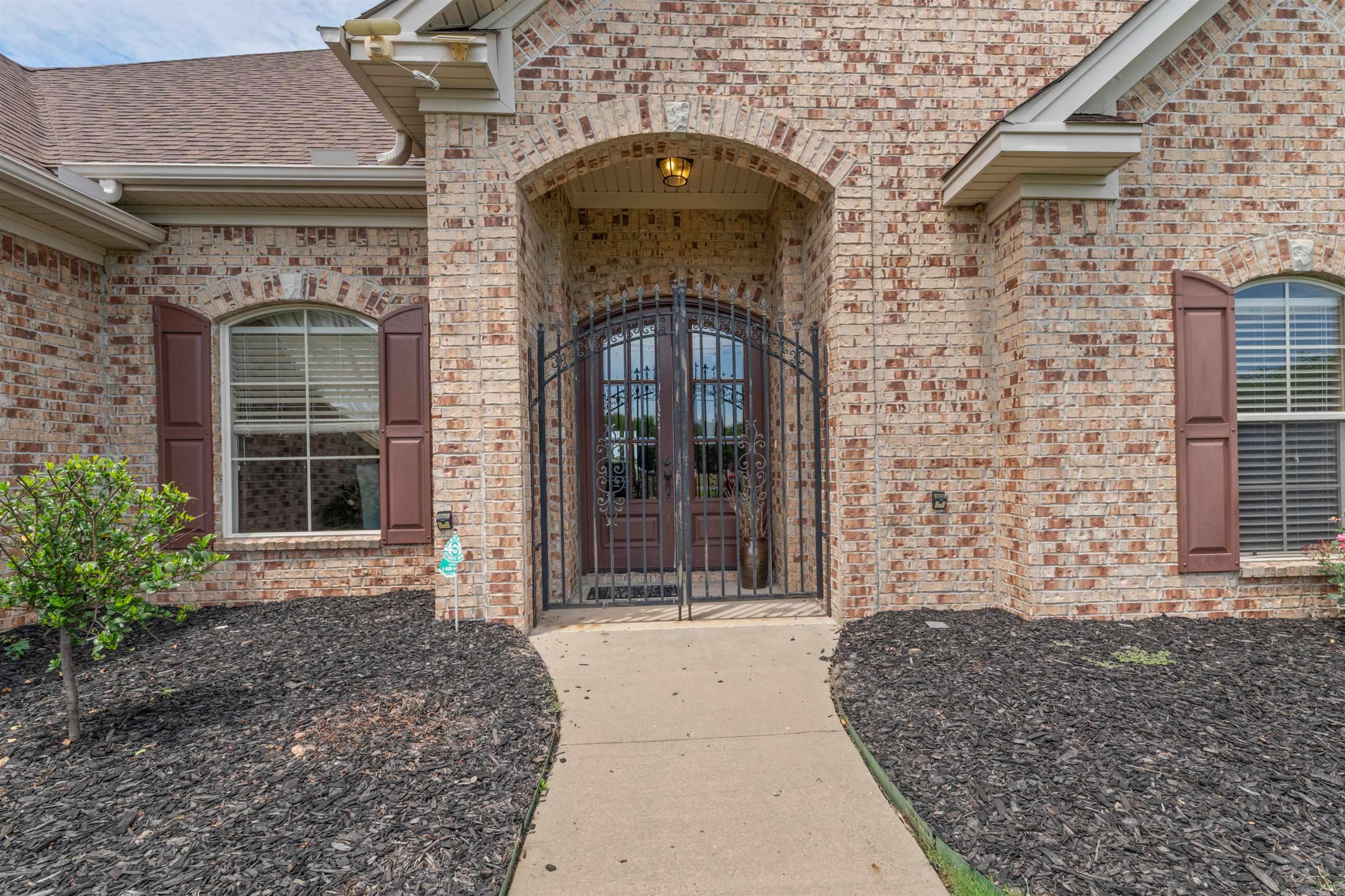 STONE LINKS ADDN - Residential