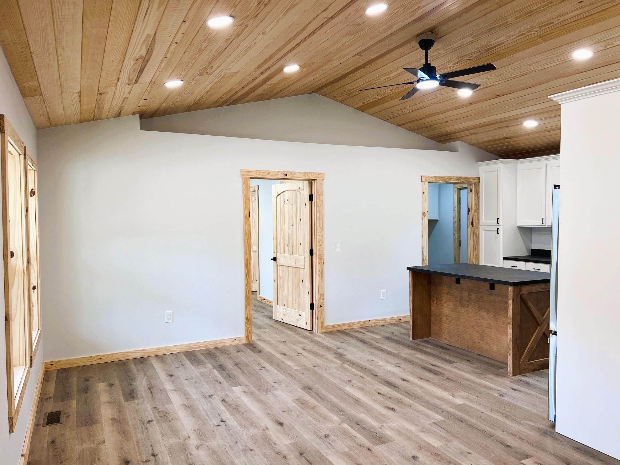 WHITEWATER ESTATES - Residential