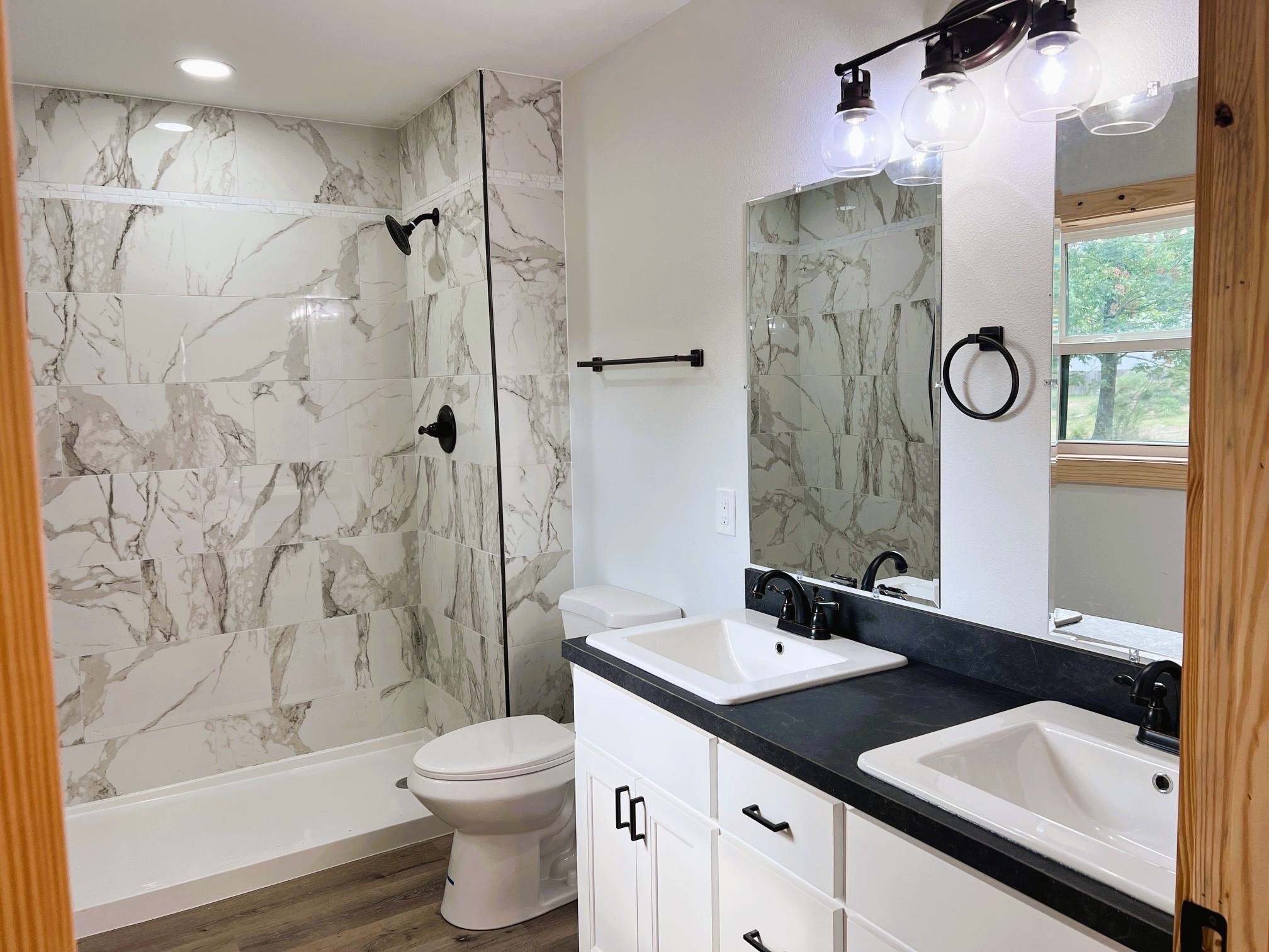 WHITEWATER ESTATES - Residential