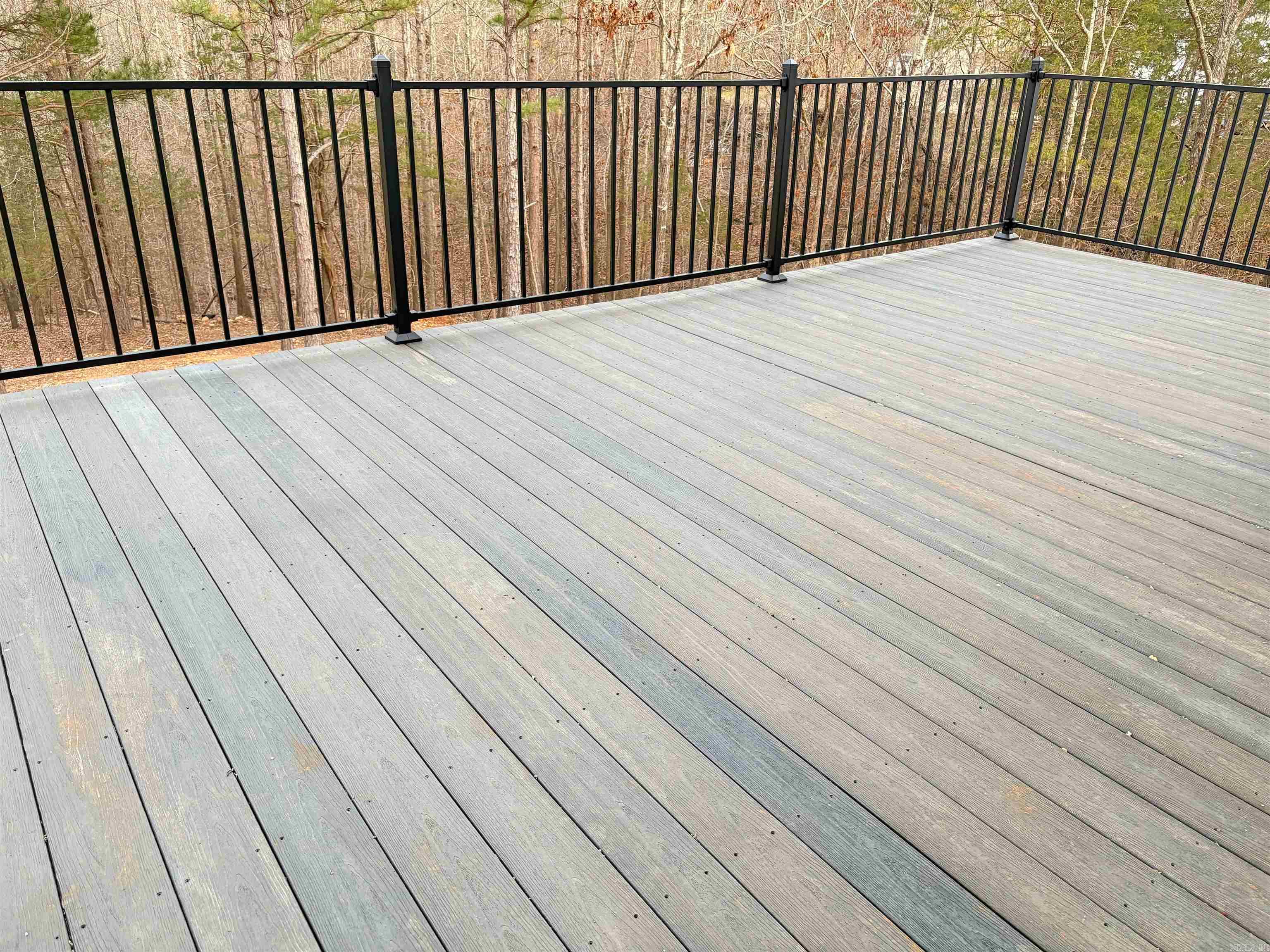 EAST WIND - Residential