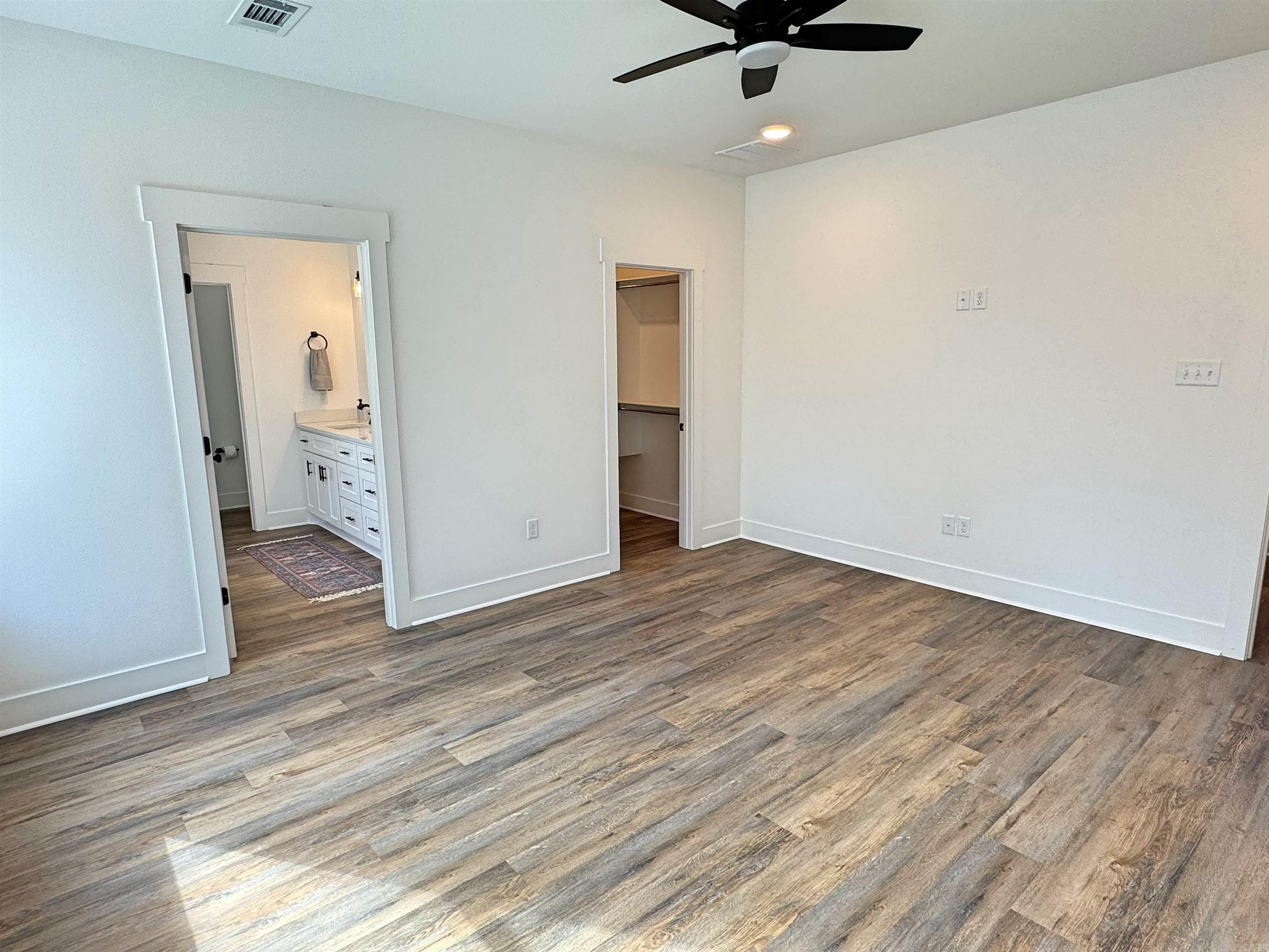 EAST WIND - Residential