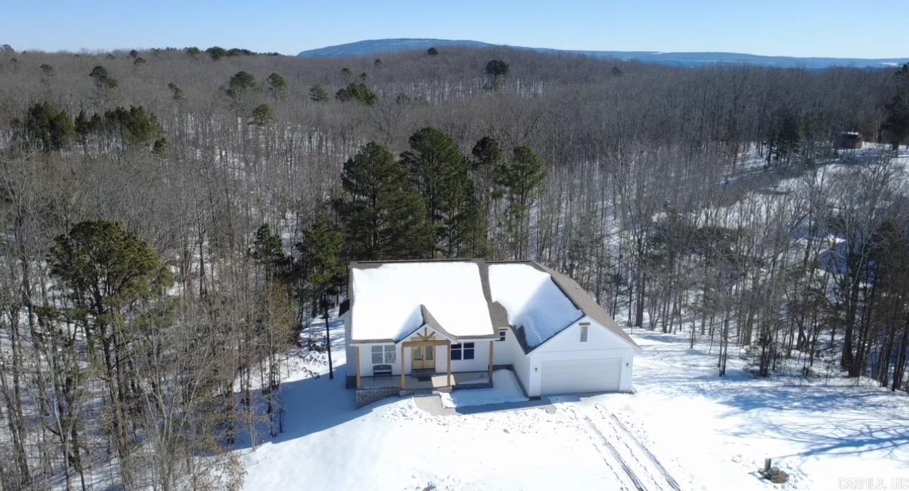 EAST WIND - Residential