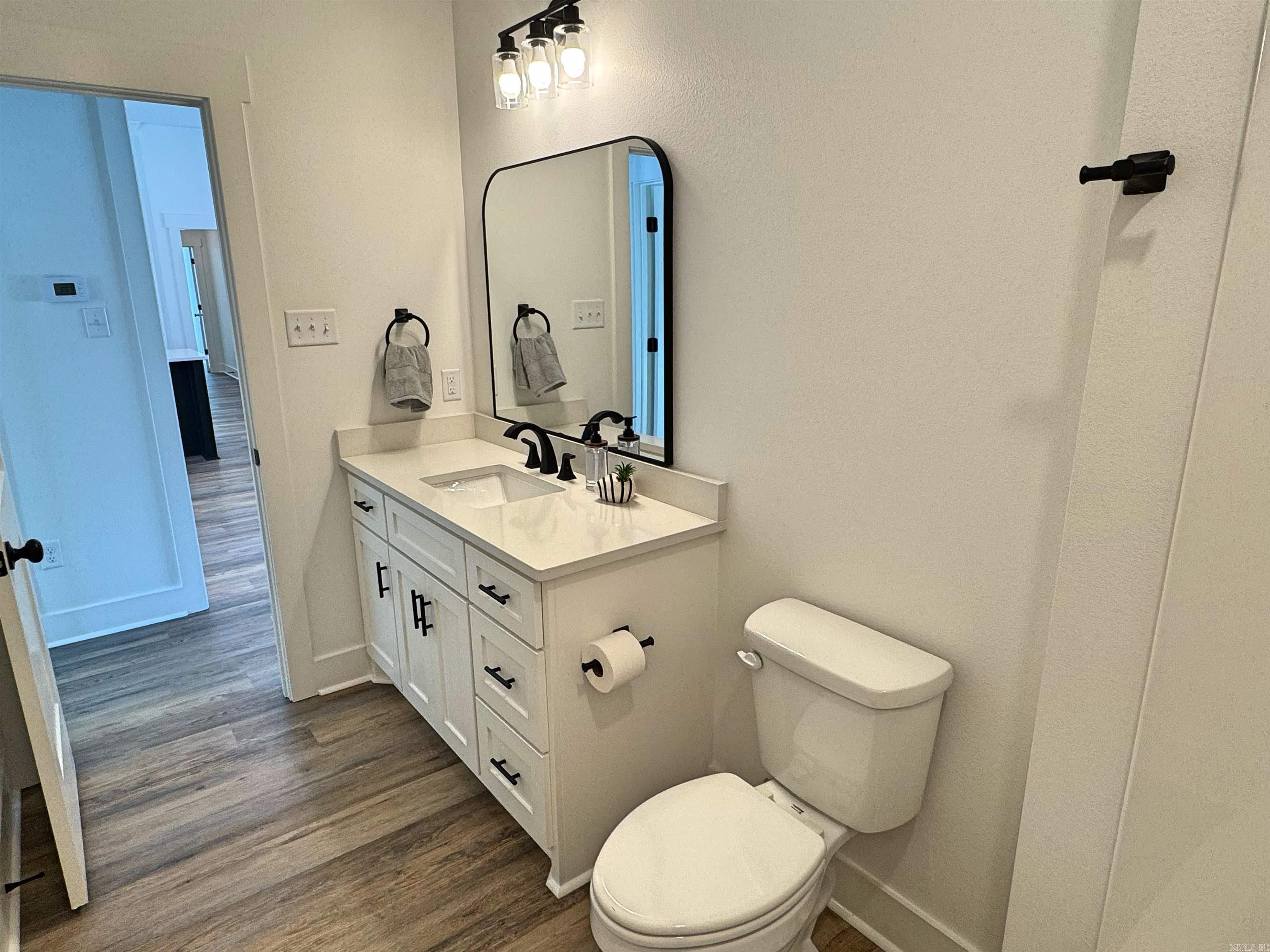 EAST WIND - Residential