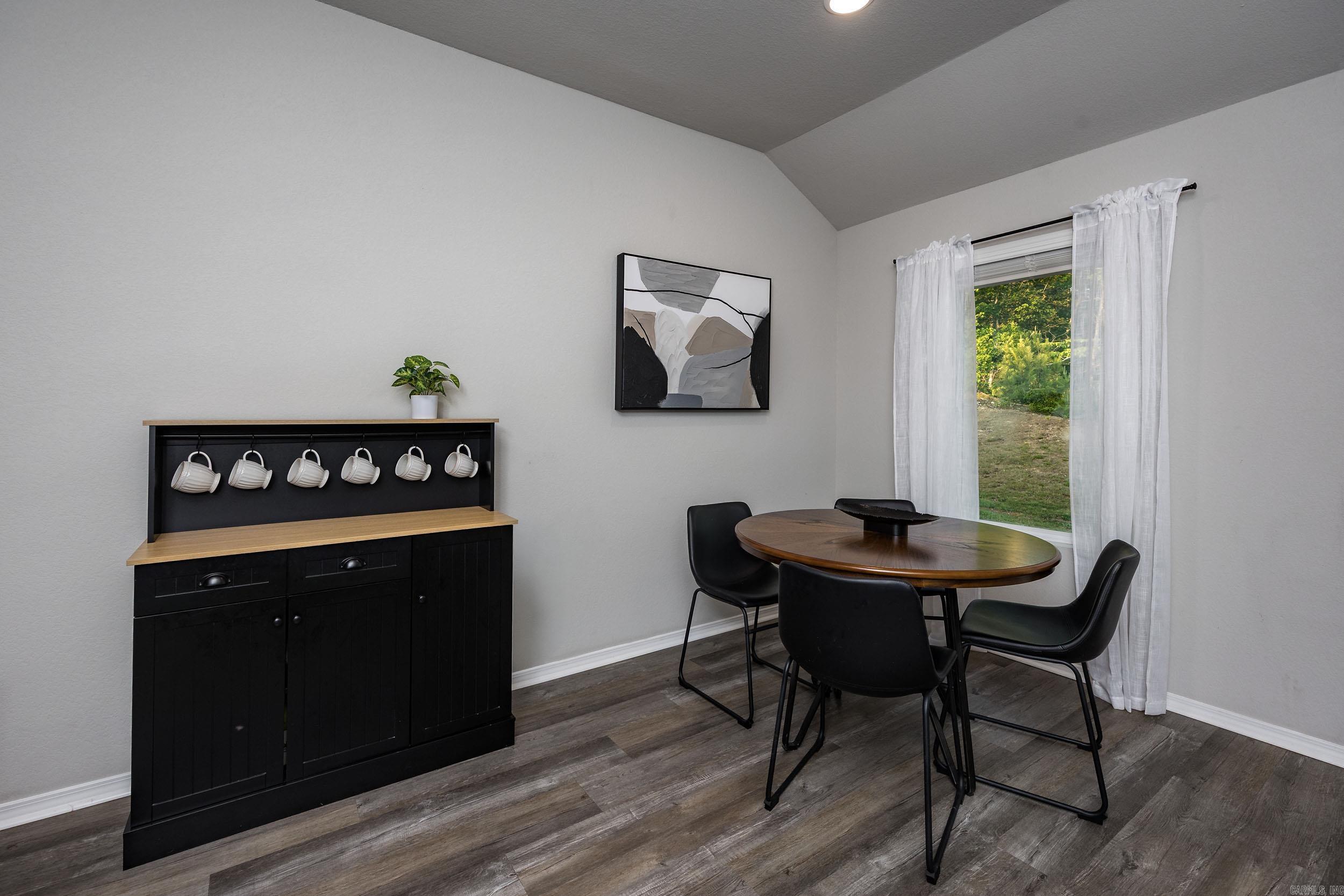 HILLDALE CROSSING - Residential