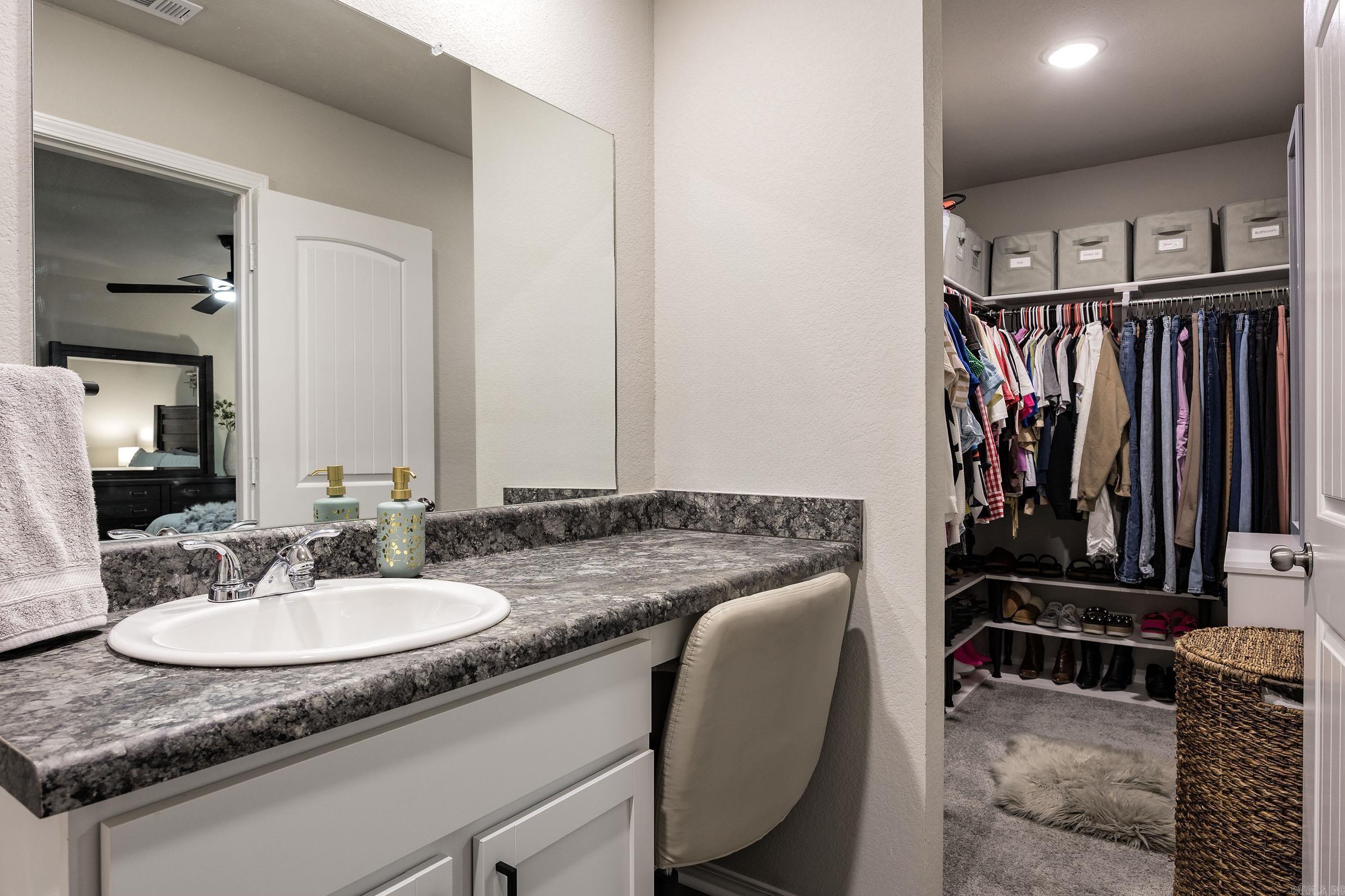 HILLDALE CROSSING - Residential